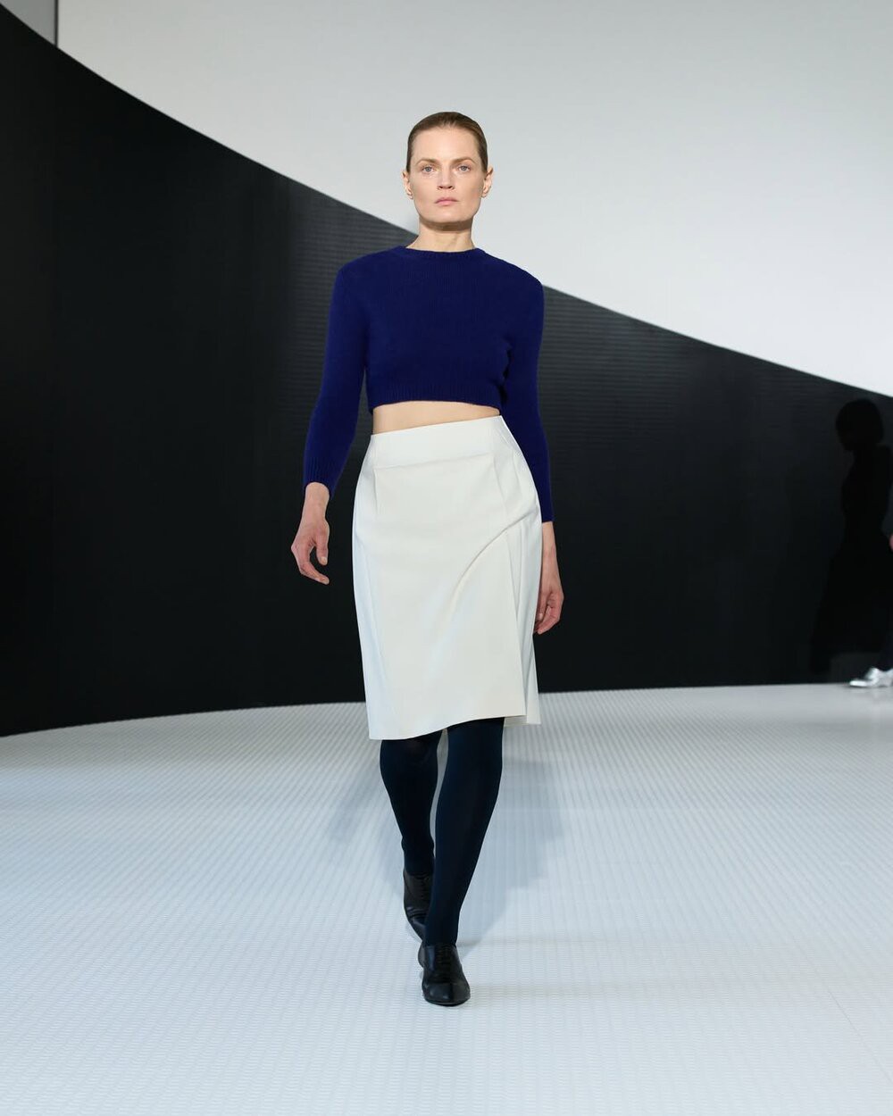 Hinh anh Jil Sander Xuân Hè 2026: Màn ra mắt đầy tư duy của Simone Bellotti 11