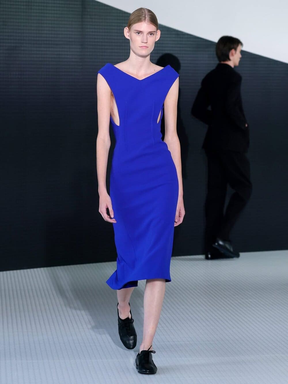 Hinh anh Jil Sander Xuân Hè 2026: Màn ra mắt đầy tư duy của Simone Bellotti 23