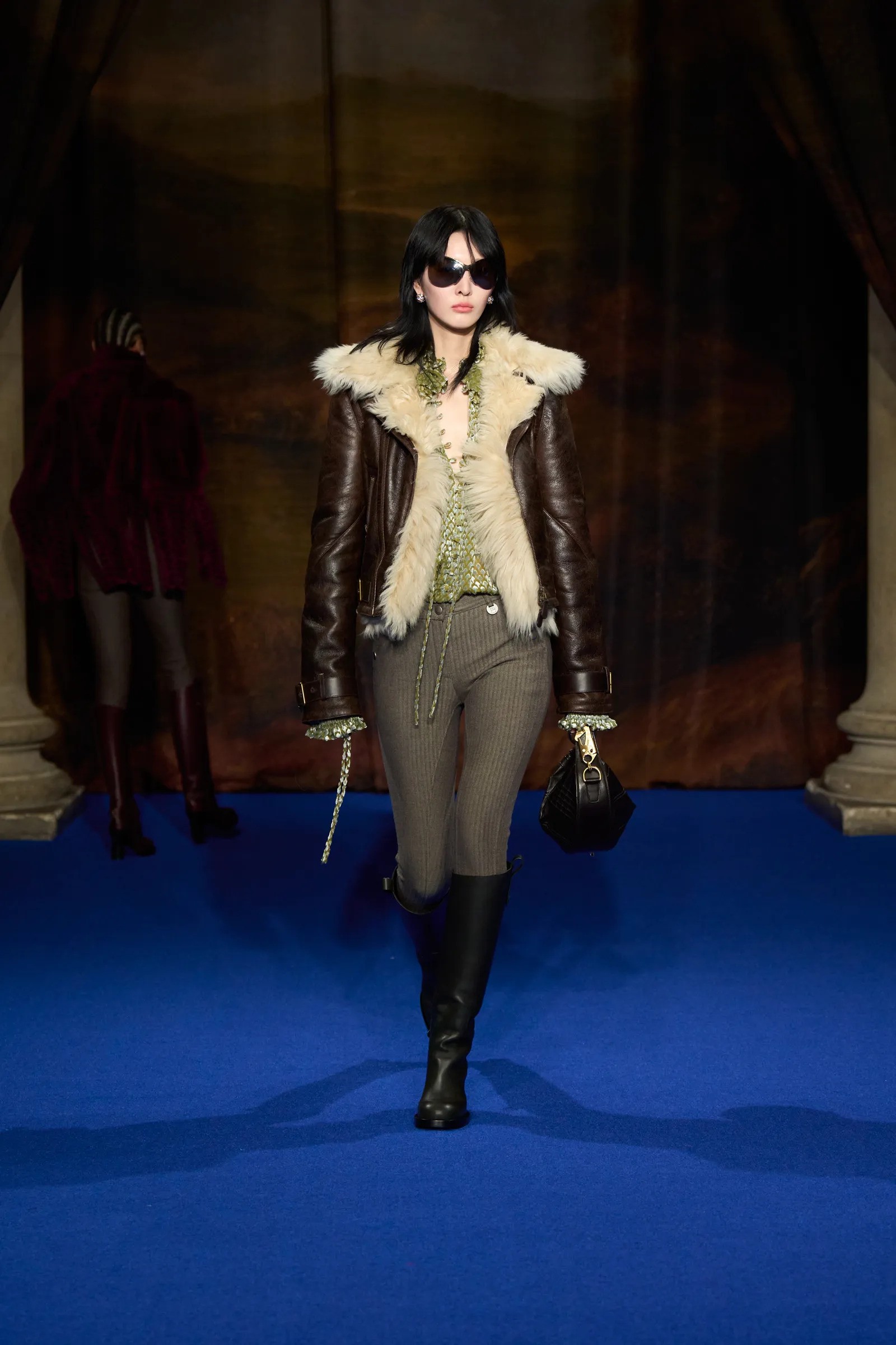 Hinh anh Riding boots: Nét kỷ luật tinh tế trong tủ đồ Đông 4