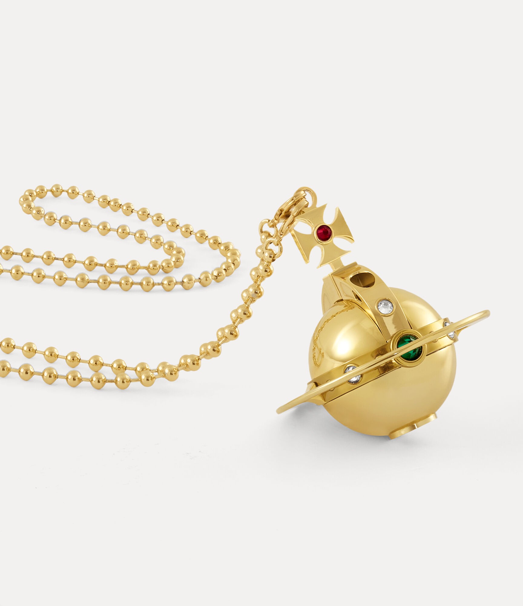 Hinh anh BST Vivienne Westwood X NANA cháy hàng ngay ngày đầu mở bán 10