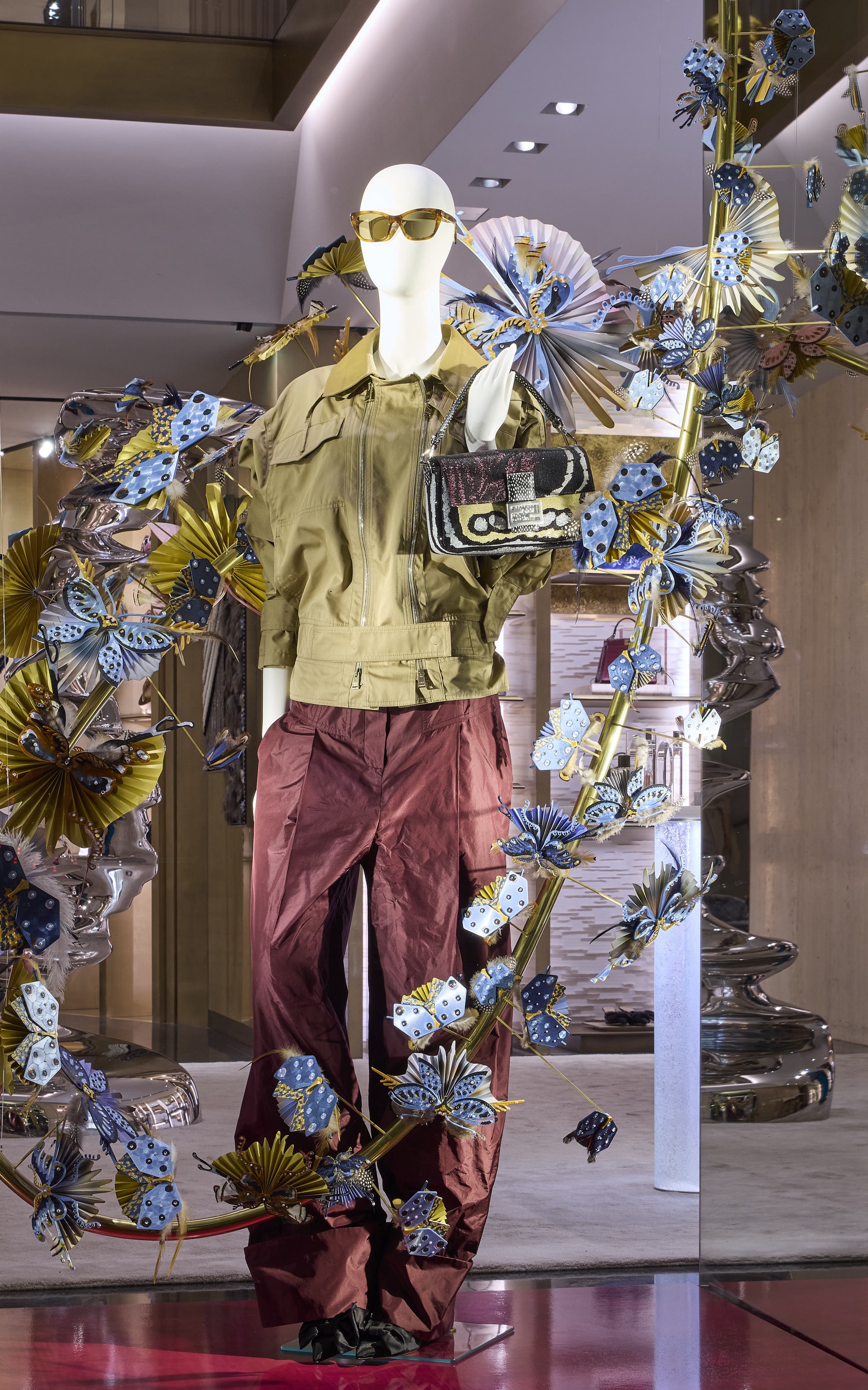 Paris Avenue Montaigne