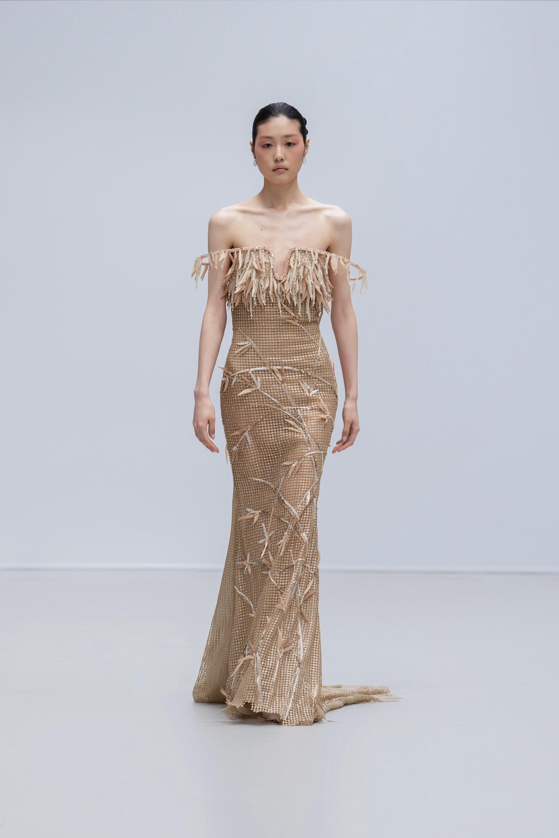 Hinh anh Phan Huy - Nhà thiết kế trẻ nhất lịch sử thế giới góp mặt tại Haute Couture Week 3