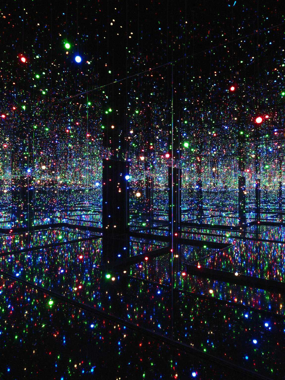 Hinh anh Vô hạn từ một chấm bi: Yayoi Kusama và cái đẹp không hoàn hảo 6