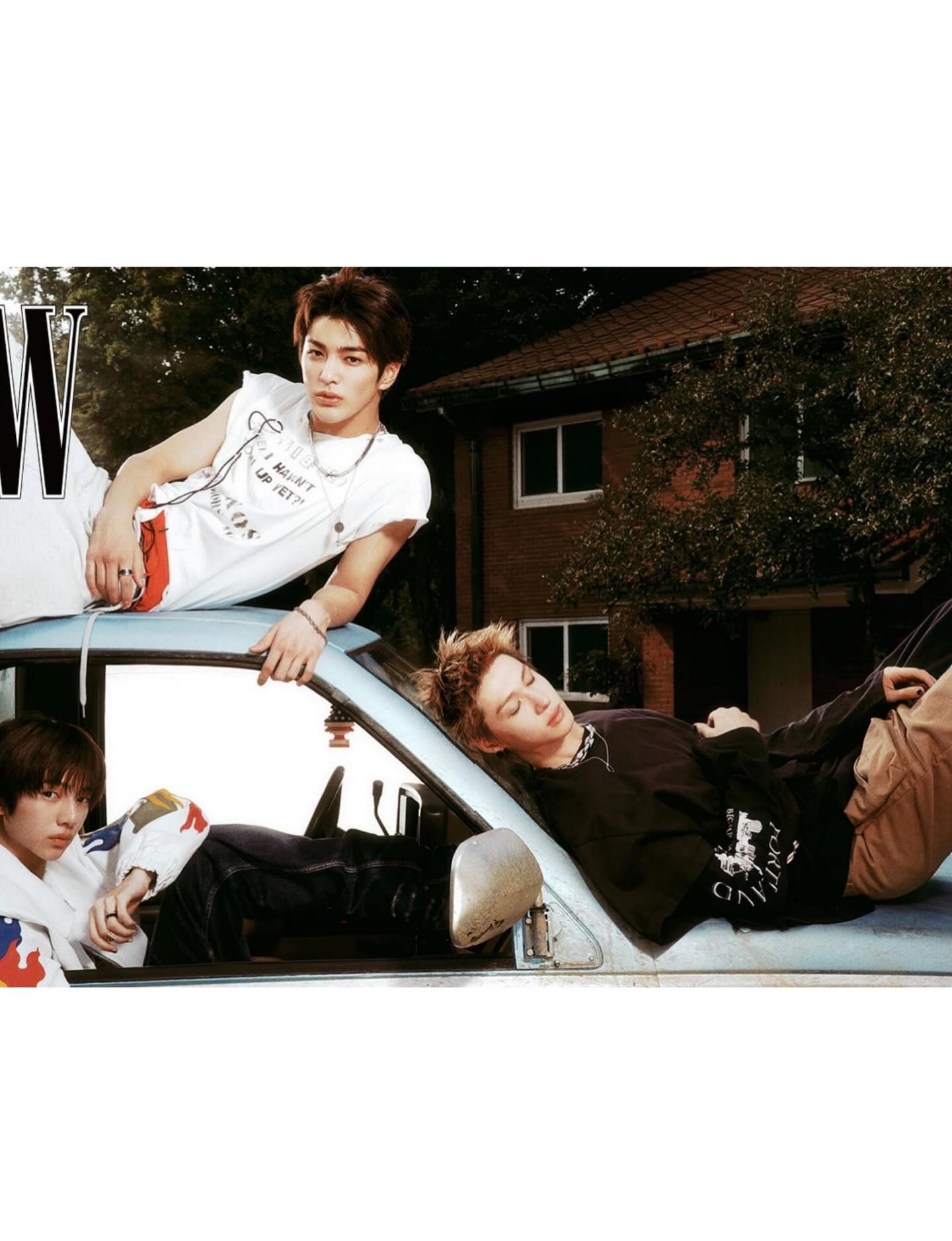 Hinh anh Bìa kỹ thuật số Vogue Korea &amp; W Korea 12