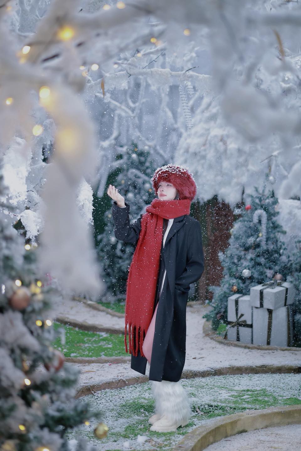 Hinh anh 5 quán cà phê biến Sài Gòn trở thành “kinh đô Giáng sinh” 20