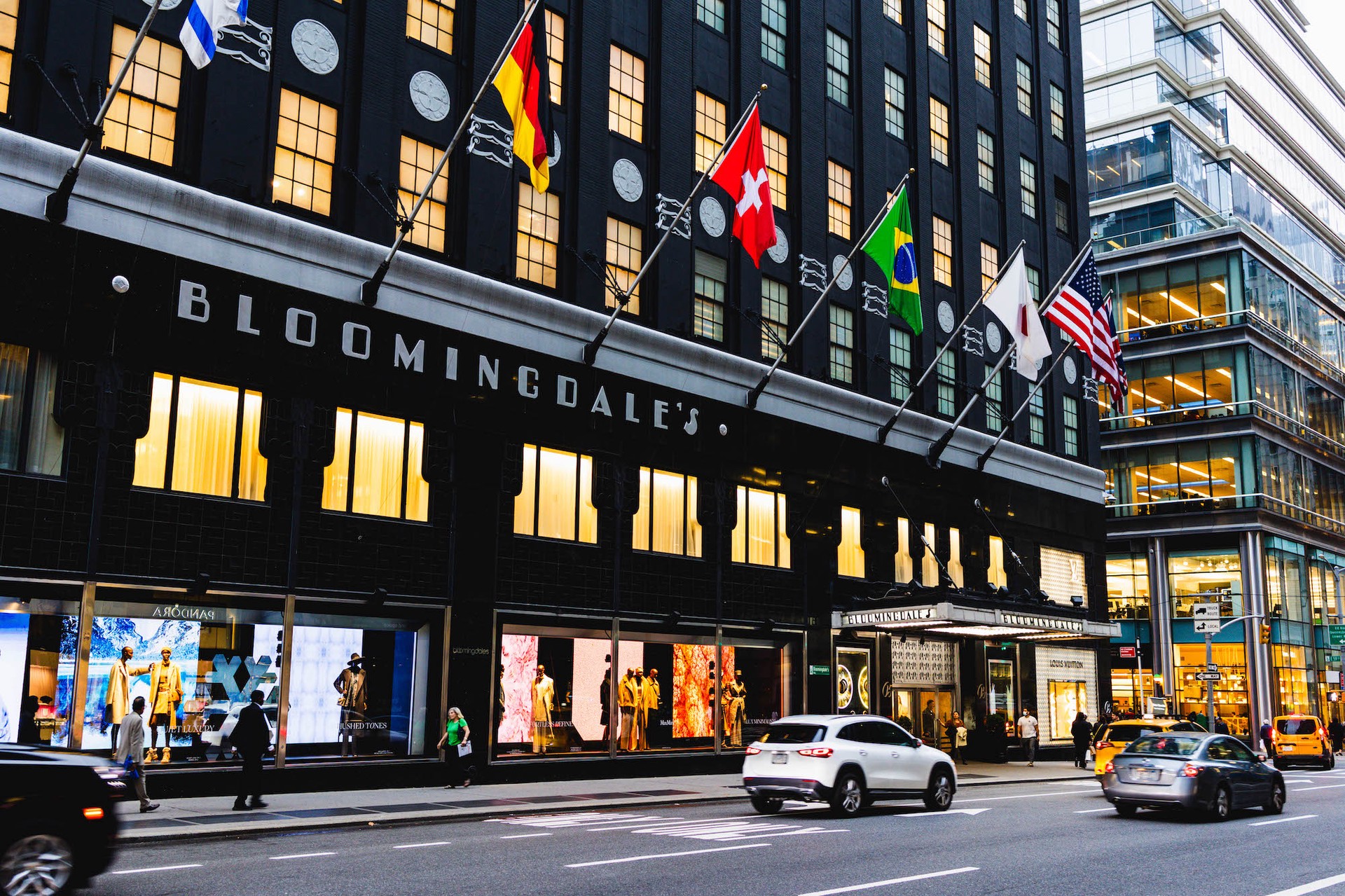 Hinh anh Recap 2025: 3 phép thử khắc nghiệt cho ngành thời trang toàn cầu 5