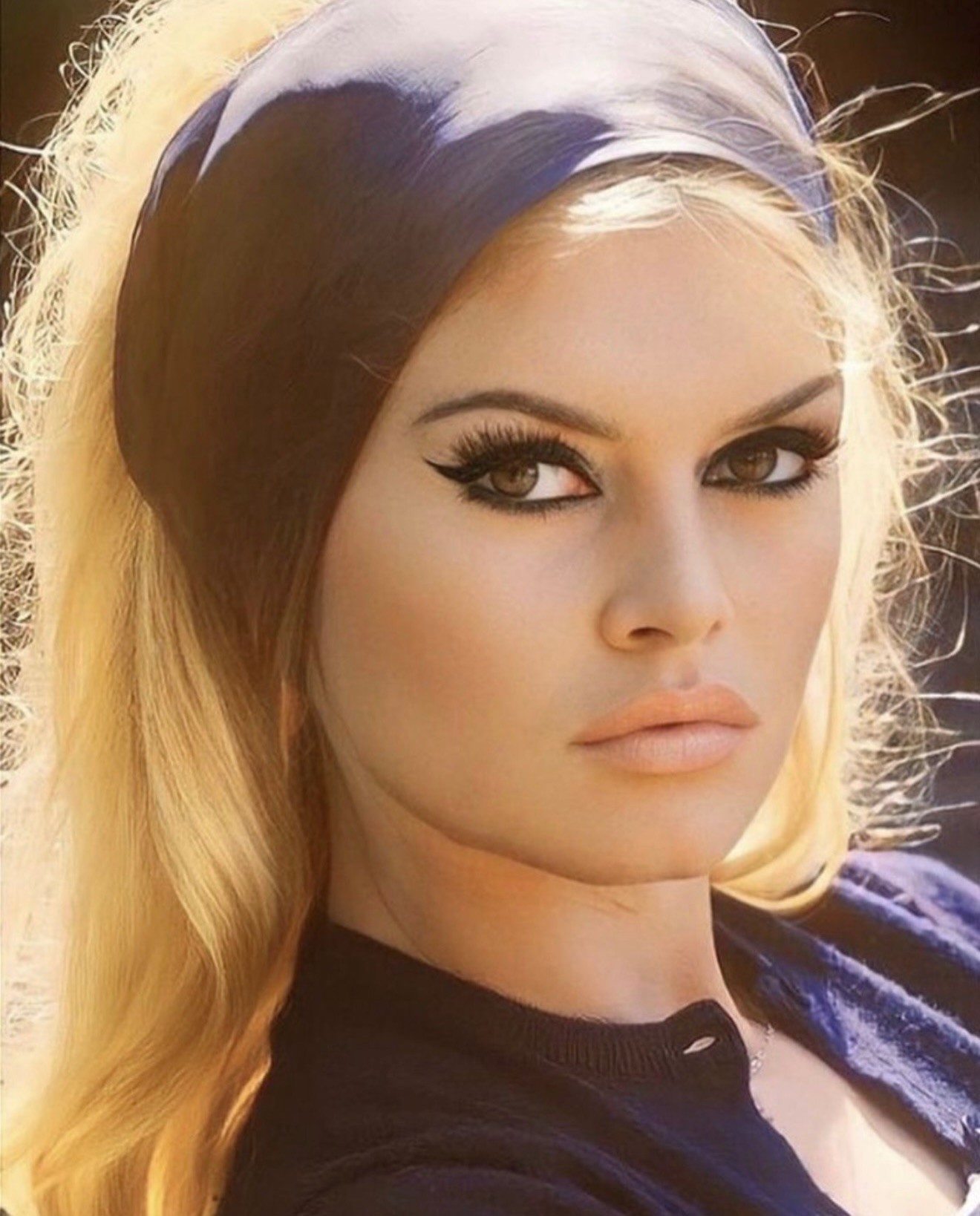 Hinh anh 10 items thời trang làm nên tên tuổi Brigitte Bardot 20