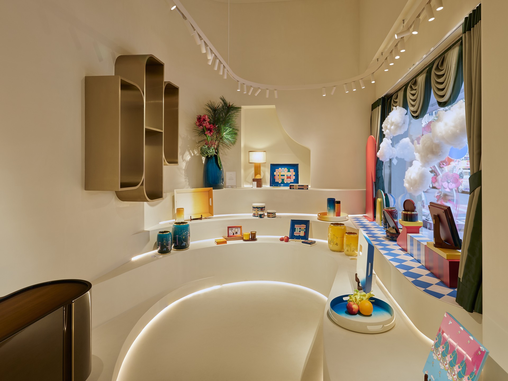 Hanoia khai trương cửa hàng flagship thứ hai tại khách sạn Continental Saigon