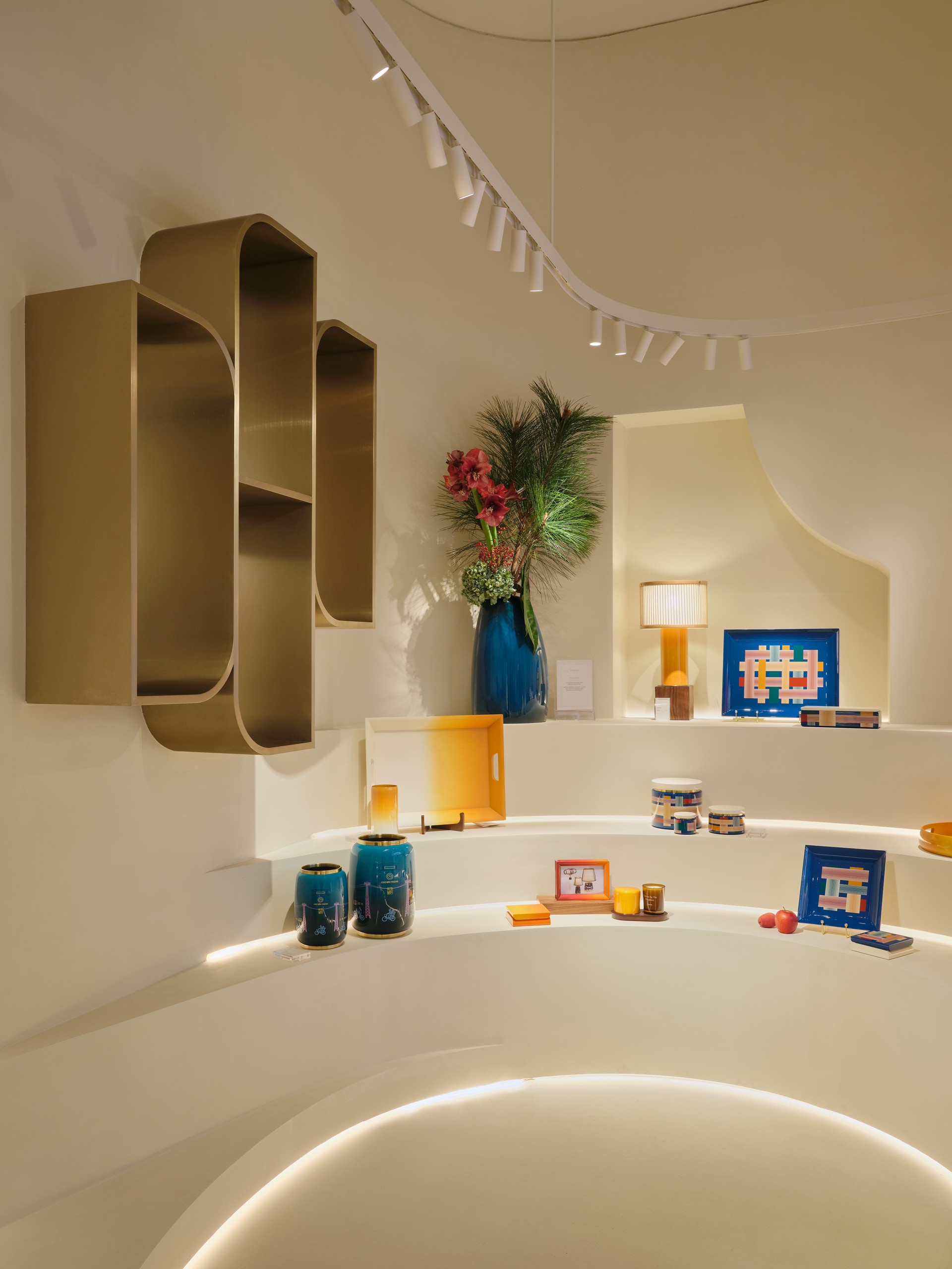 Hinh anh Hanoia Đồng Khởi: Tâm điểm di sản giữa lòng Sài Gòn 2