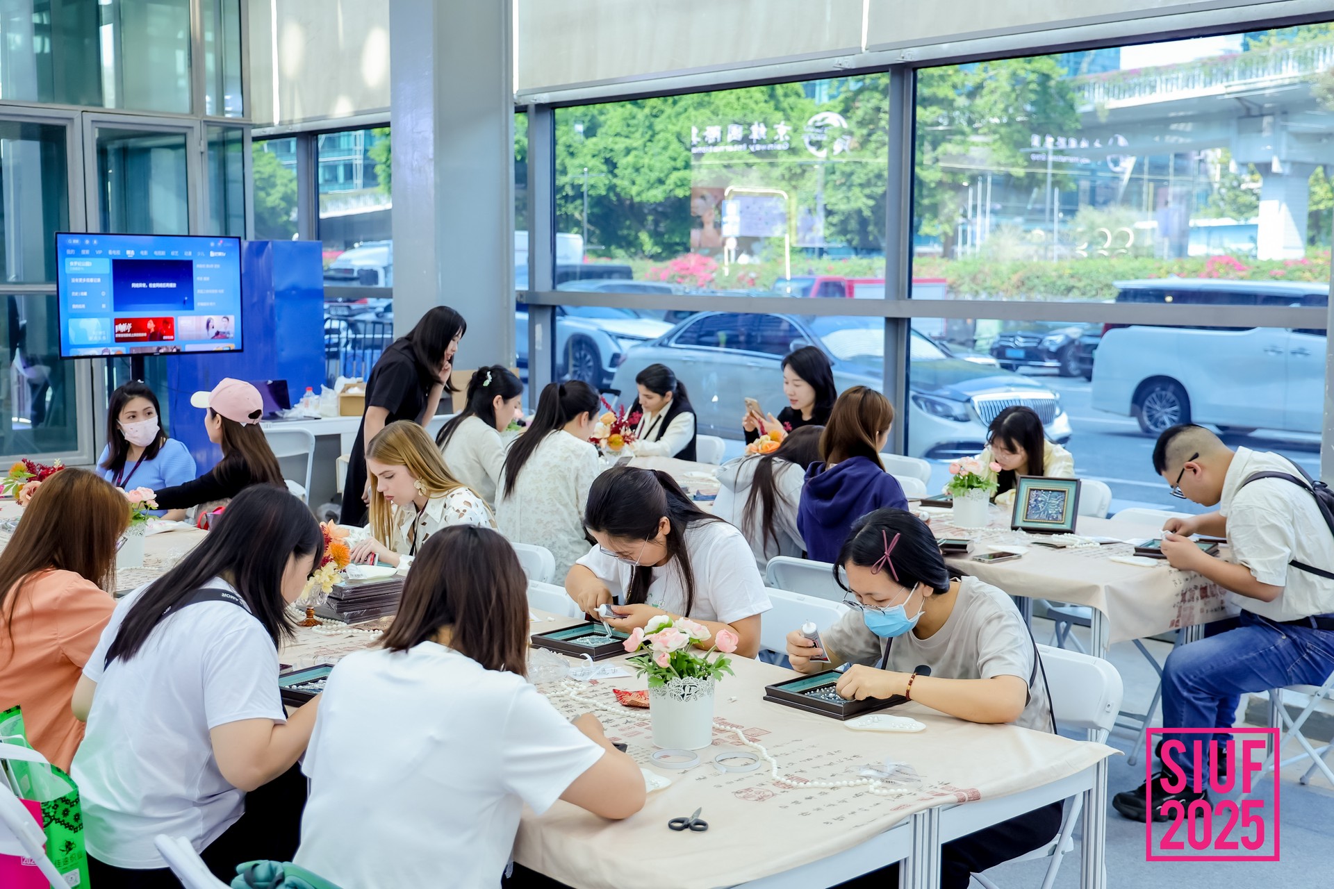 Hinh anh Cơ hội nào cho thương hiệu Việt tại triển lãm thời trang châu Á? 9