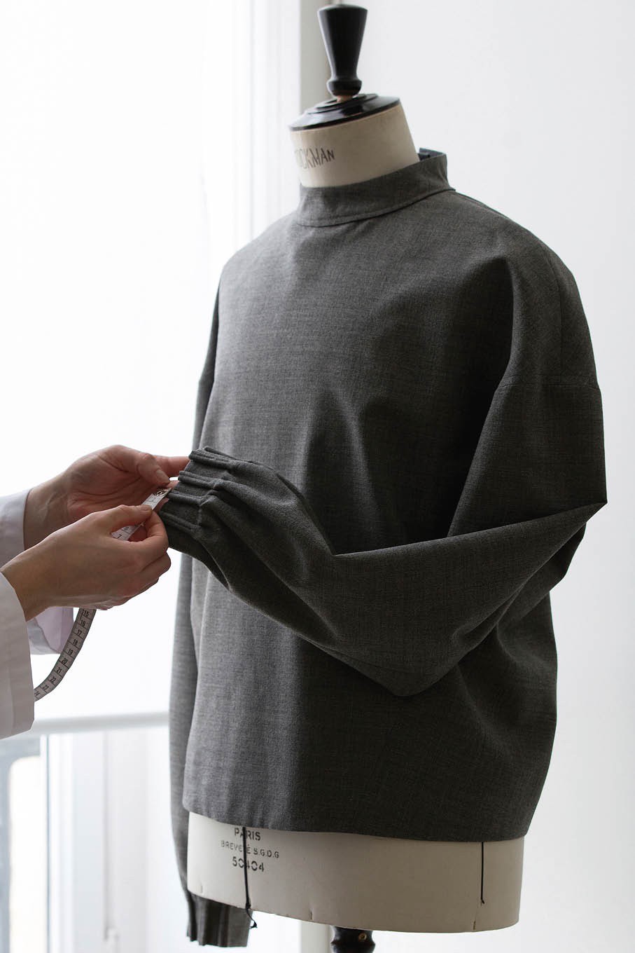 Hinh anh Từ khóa thời trang 2025: Archive - Kỷ nguyên của kho lưu trữ 12