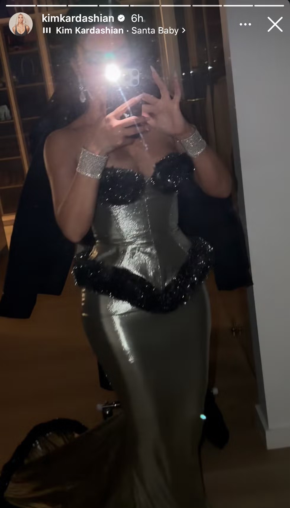 Hinh anh Từ khóa thời trang 2025: Archive - Kỷ nguyên của kho lưu trữ 22