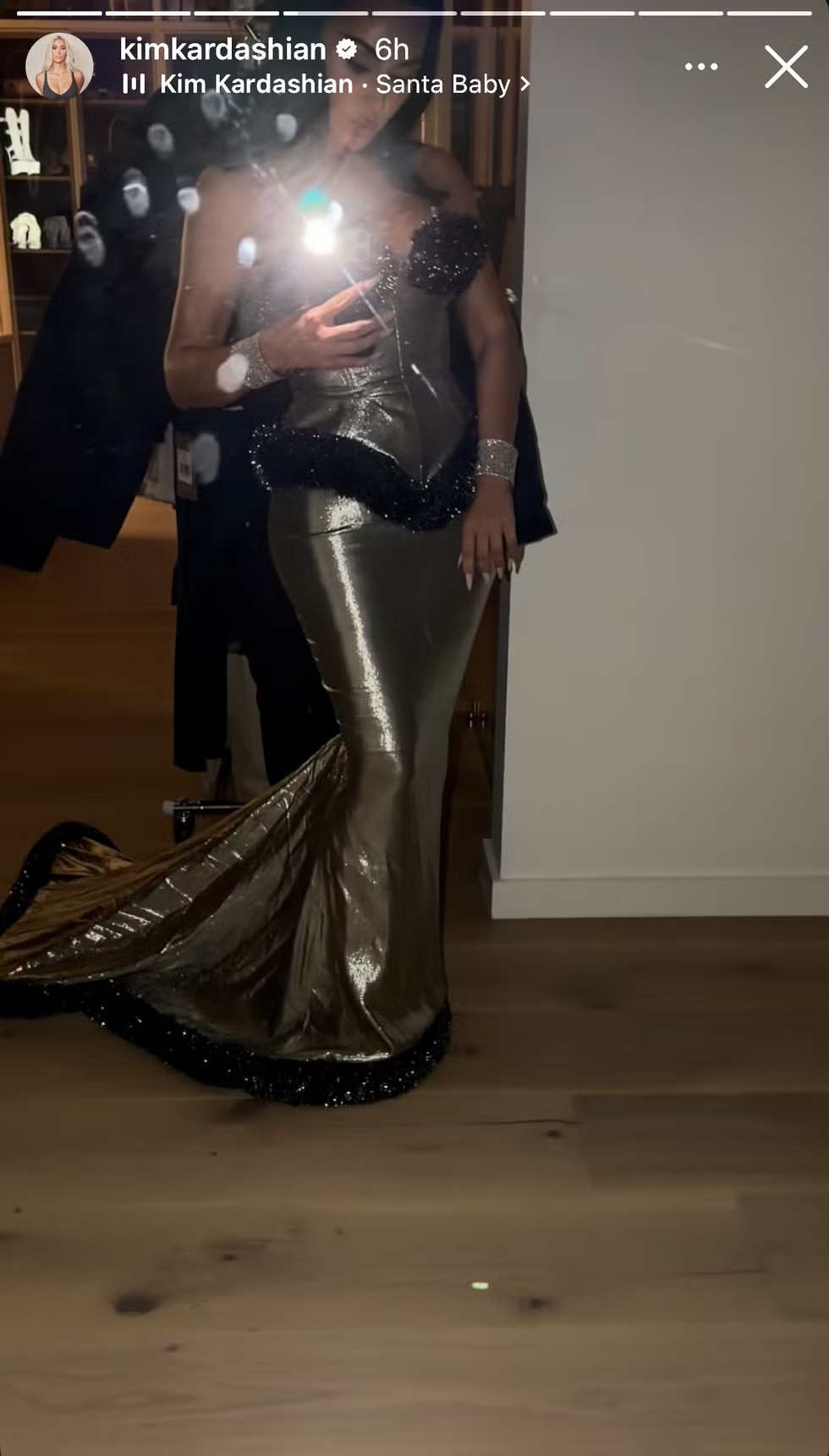 Hinh anh Từ khóa thời trang 2025: Archive - Kỷ nguyên của kho lưu trữ 24