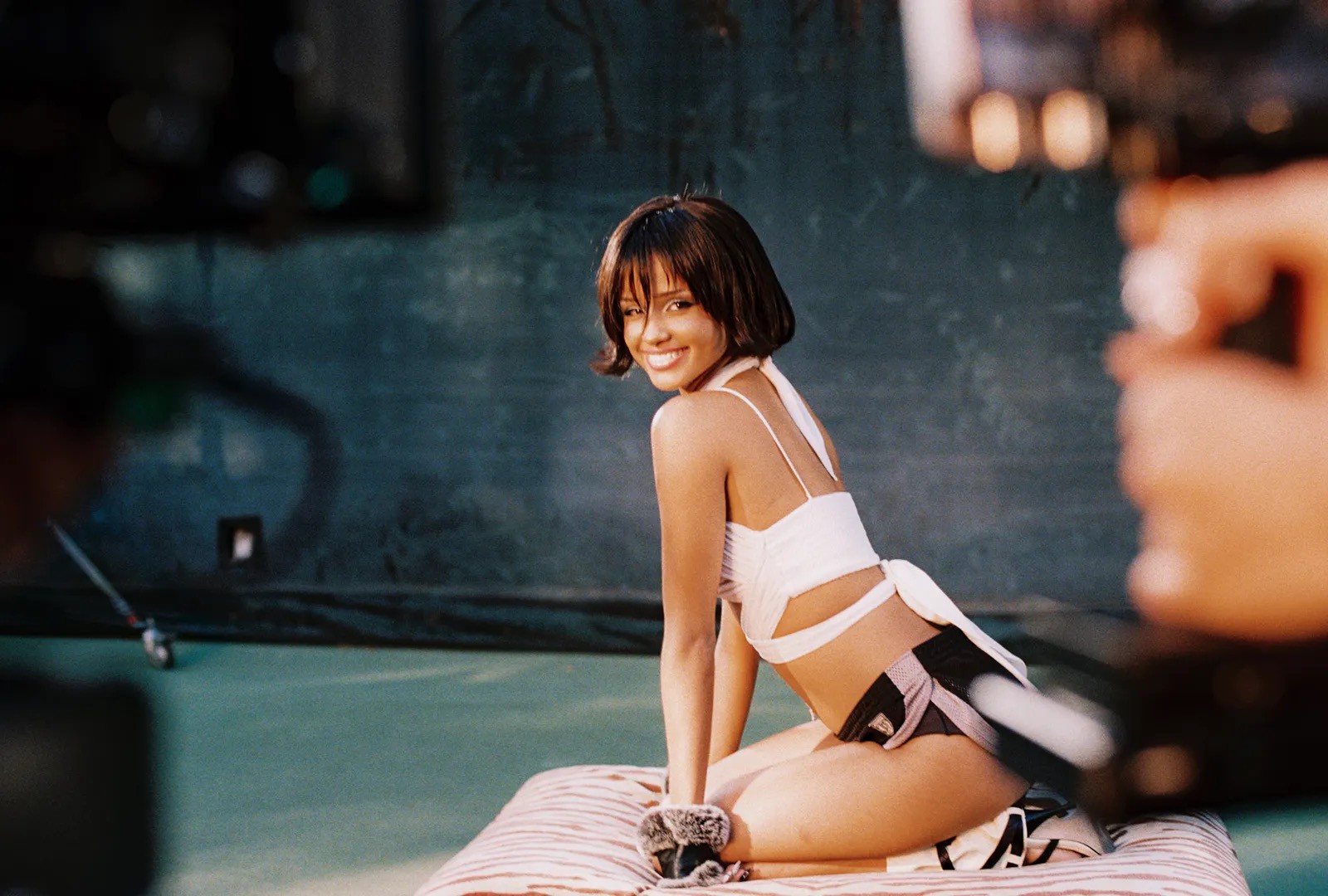 Hinh anh Từ khóa thời trang 2025: Archive - Kỷ nguyên của kho lưu trữ 34