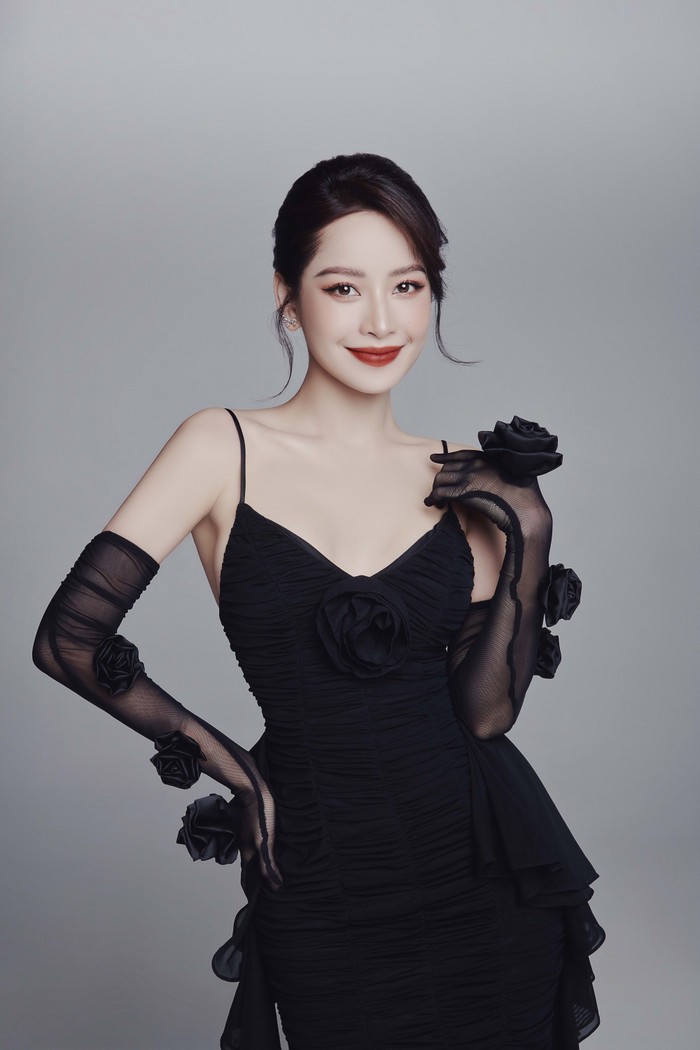 Hinh anh MAEL FEMME: Nghệ thuật thấu hiểu người phụ nữ dưới ánh đèn dạ tiệc 1