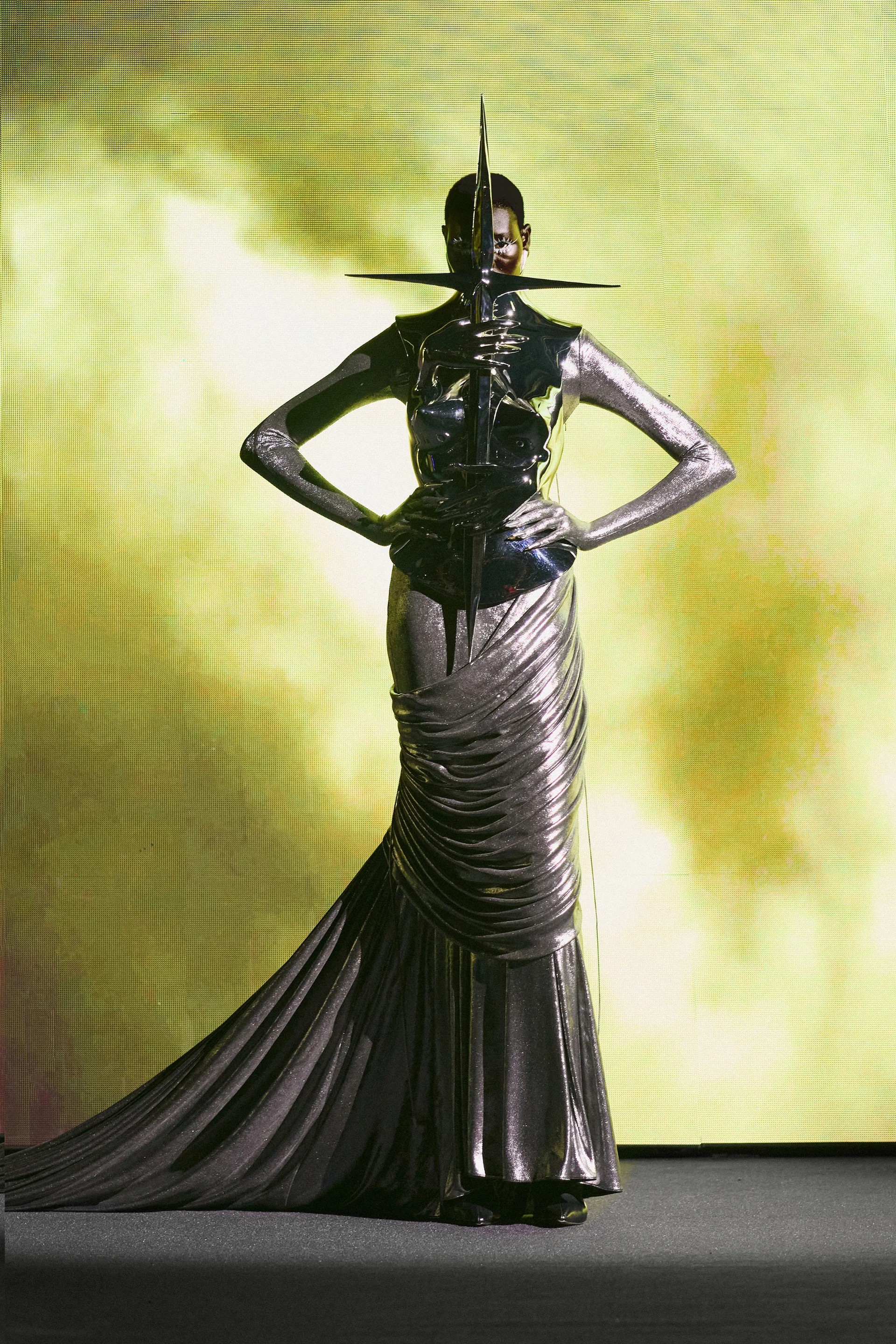 Hinh anh Hồi III - Valor: Dũng khí để tiếp tục 5