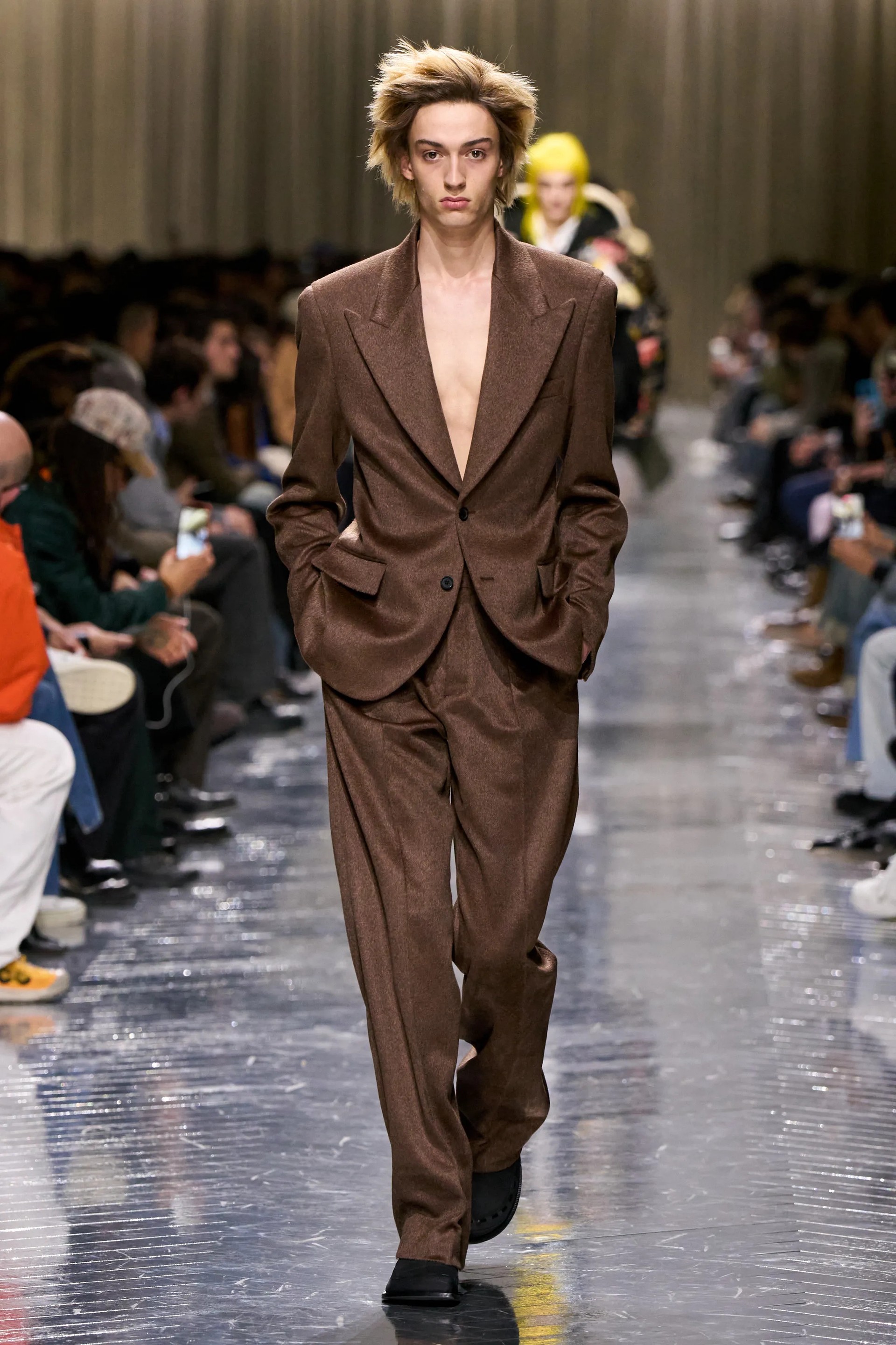 Hinh anh Poiret gặp Christian Dior 9