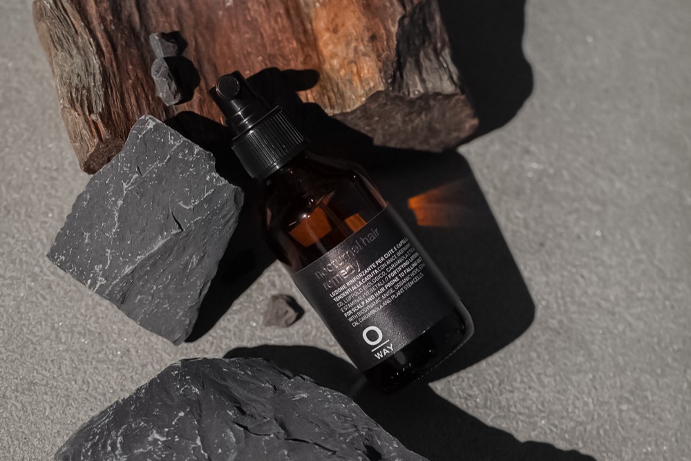 Hinh anh Đâu là những nguyên nhân khiến tóc dễ gãy rụng? 5