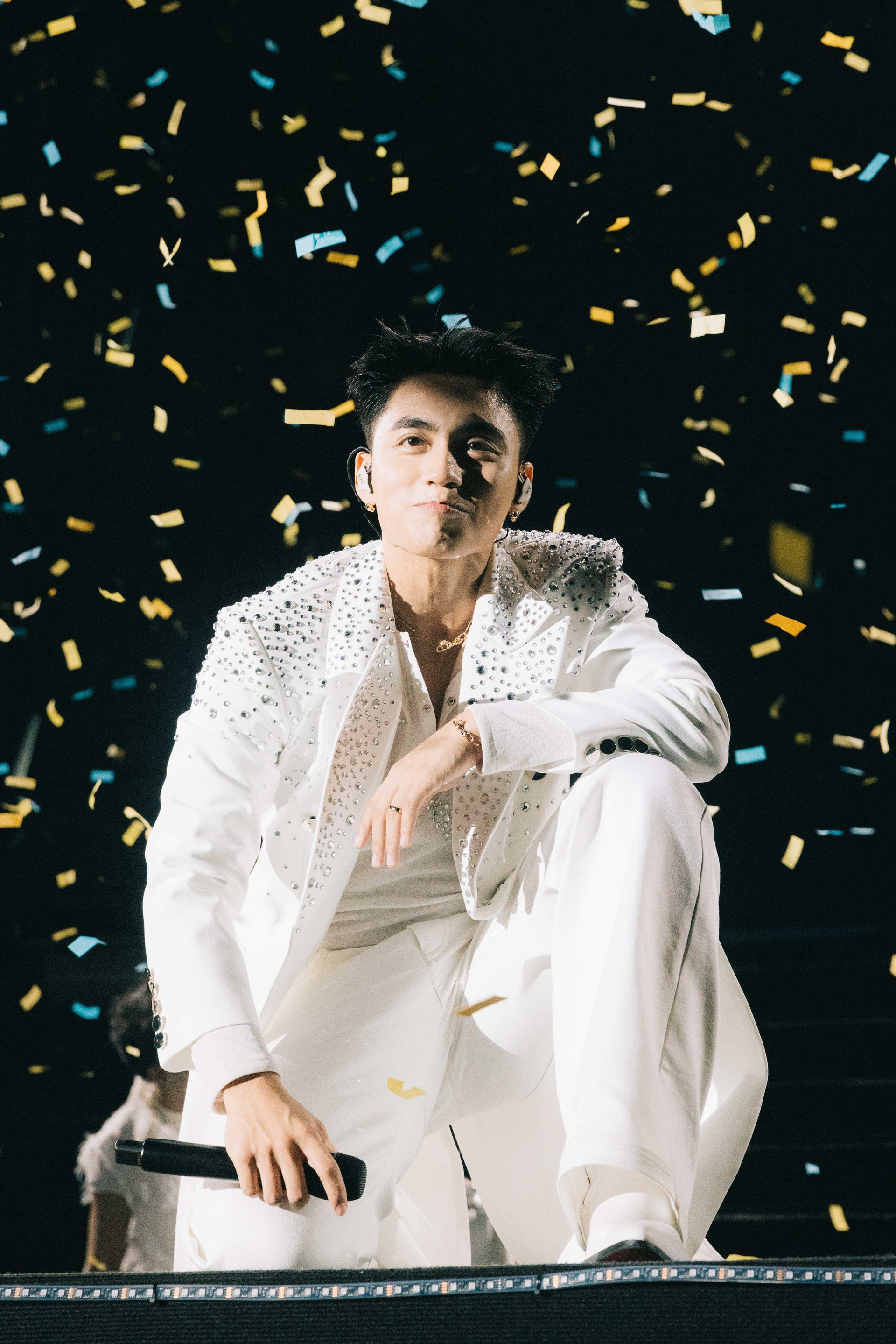 Hinh anh MONO đồng hành cùng  “báo gấm” Cartier tại Countdown 2026 1