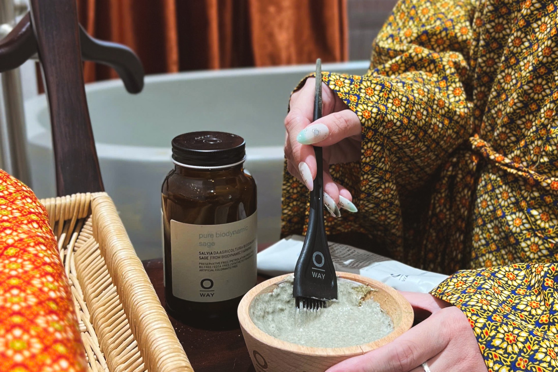 Hinh anh Đâu là những nguyên nhân khiến tóc dễ gãy rụng? 3