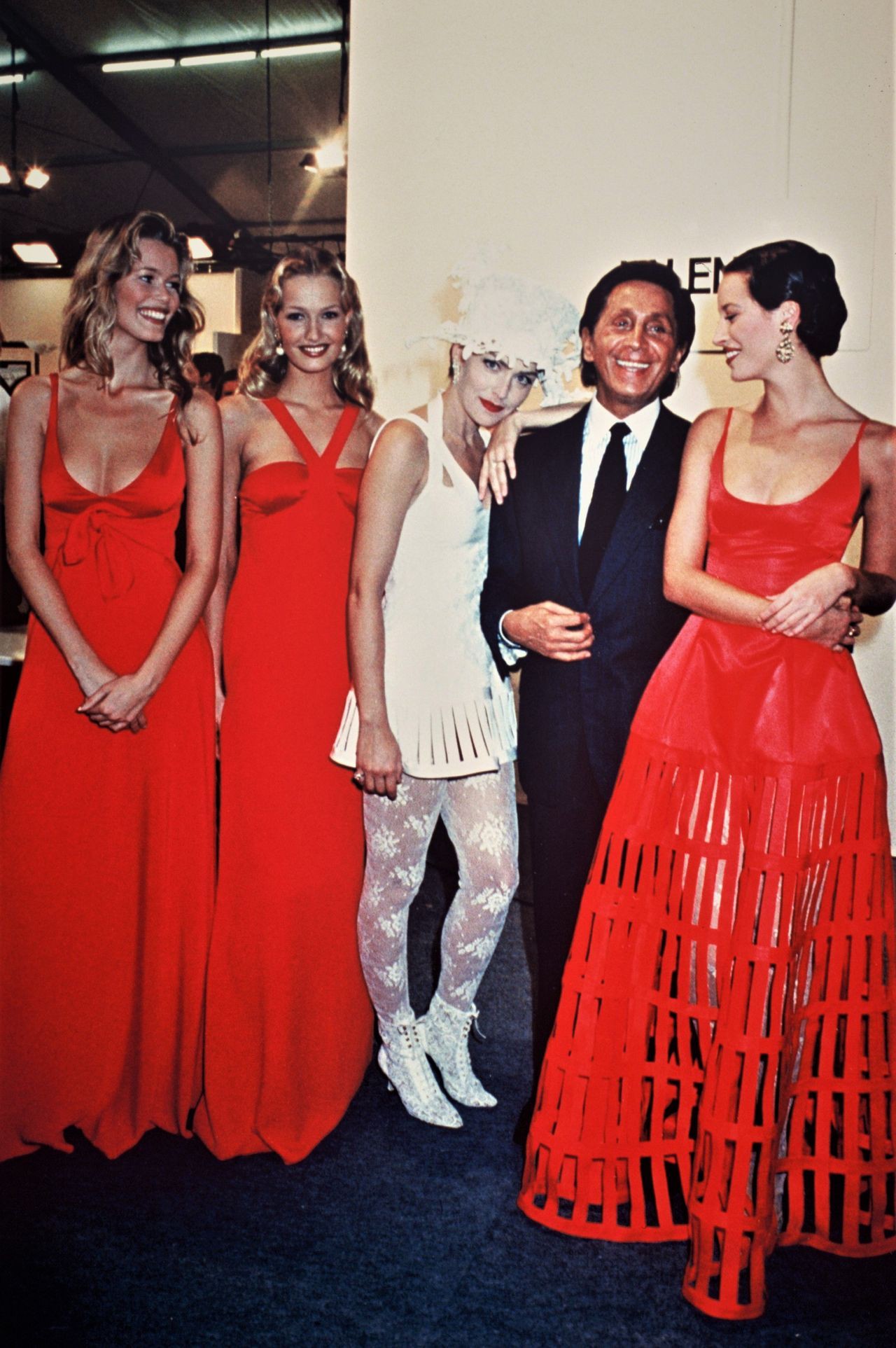 Hinh anh Cuốn hồi ký màu đỏ của Valentino Garavani 29