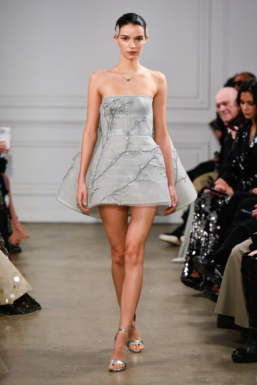 Hinh anh Câu chuyện từ Phan Huy: Haute couture đang lựa chọn điều gì? 21