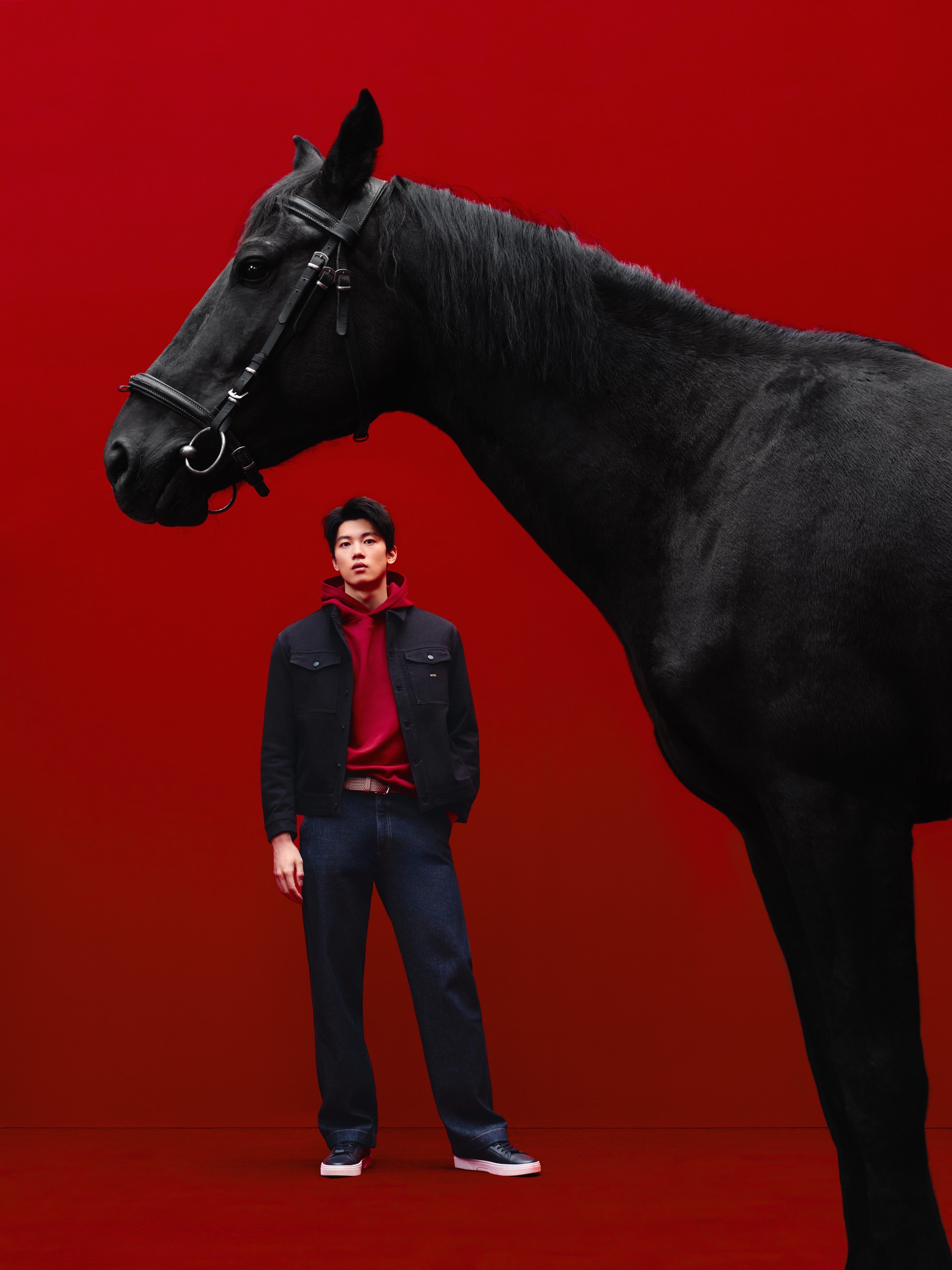 Hinh anh BOSS chế tác lời chúc năm Bính Ngọ bằng di sản thủ công 2