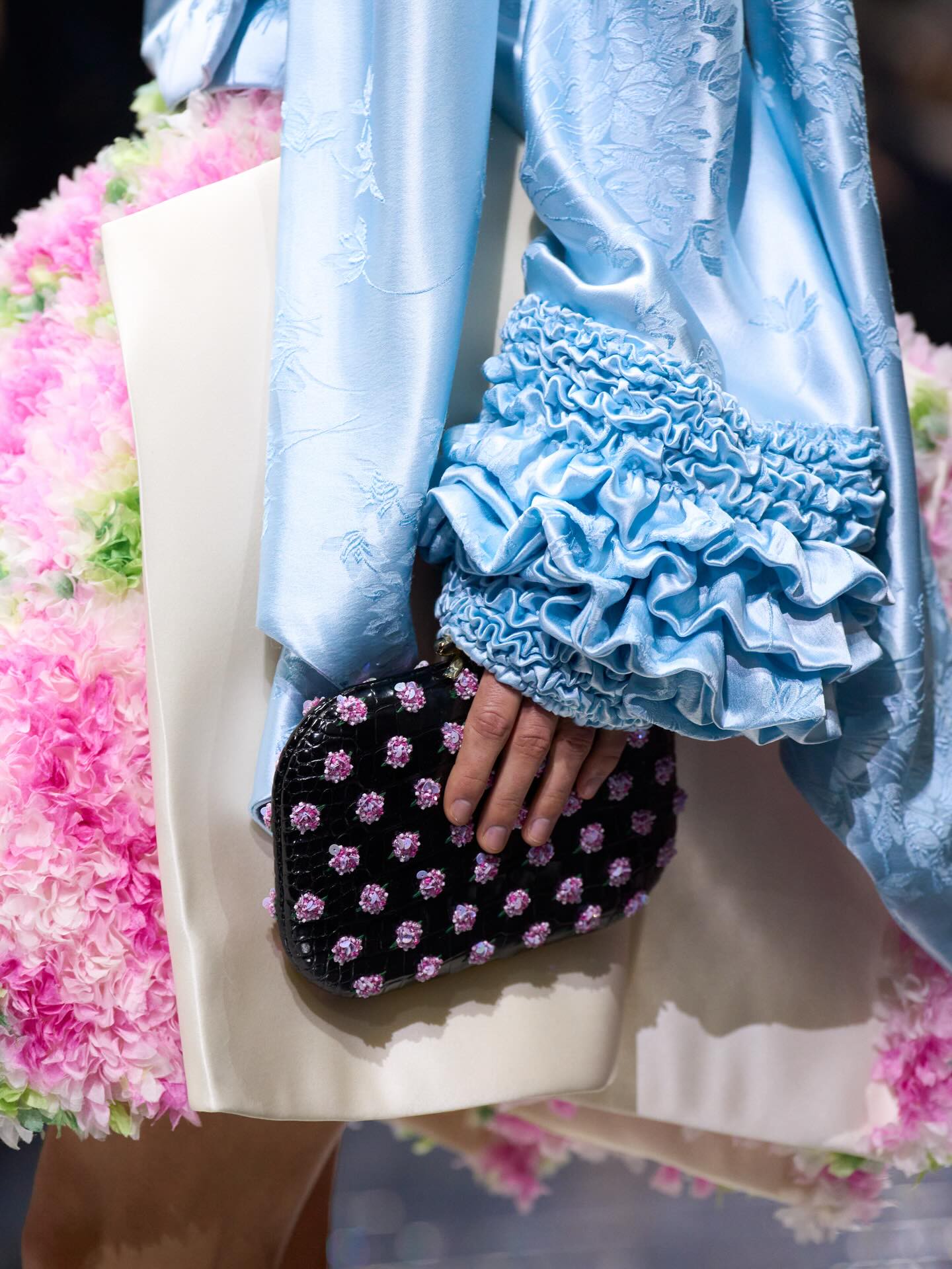 Hinh anh LVMH phản ánh điều gì về chu kỳ mới của ngành xa xỉ? 11