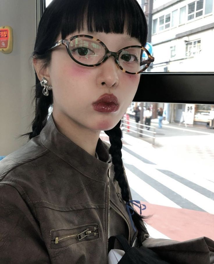 Hinh anh Cưng chiều đôi má với 5 màu má hồng hot trend 28