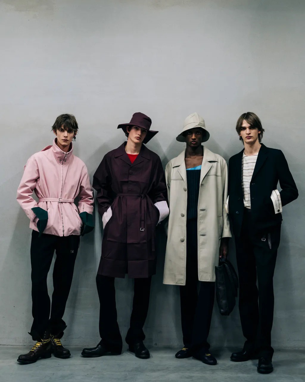 Hinh anh Prada Men Fall/Winter 2026: Chôn vùi để đến ngày khai quật 18