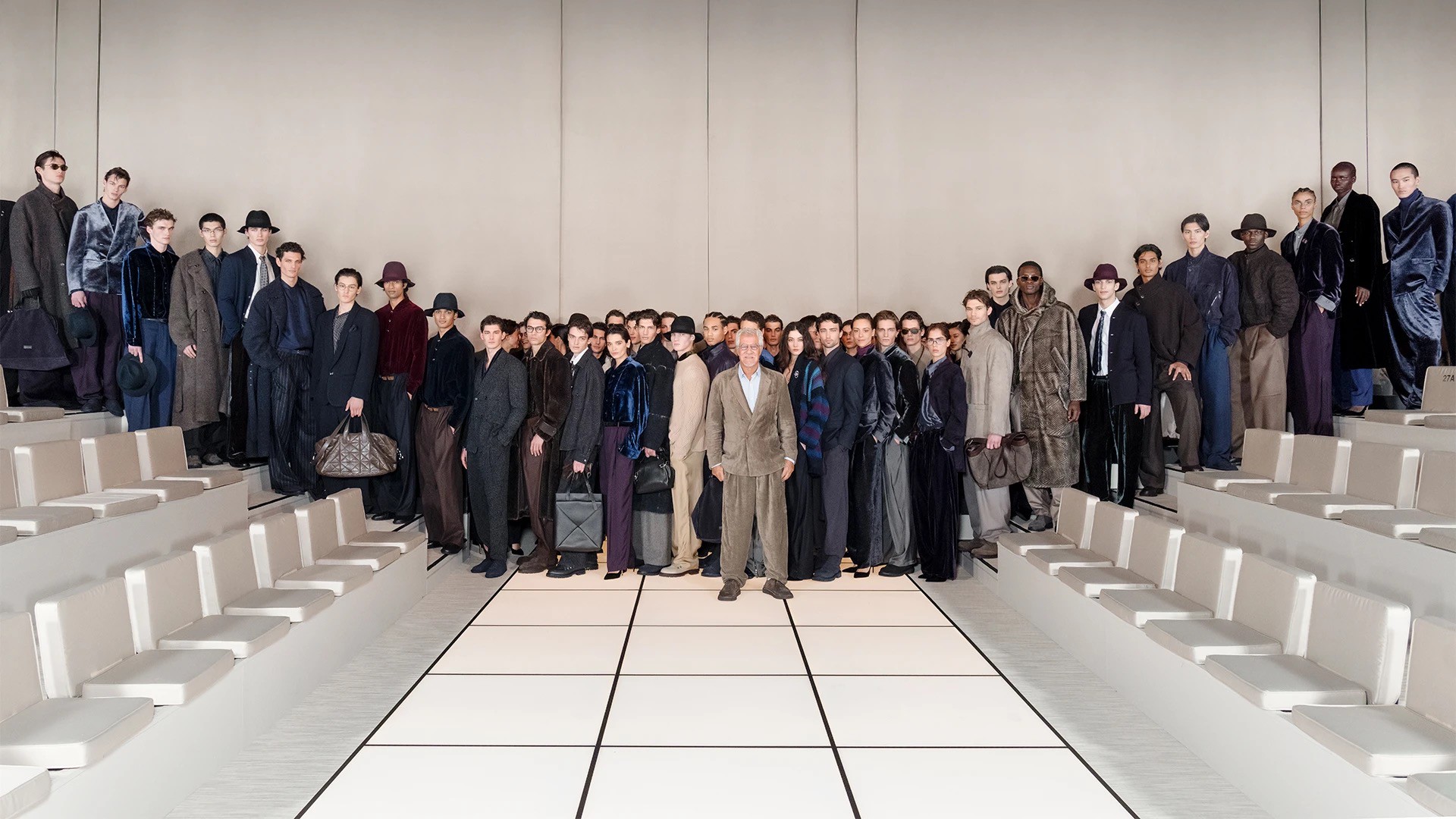 Hinh anh Giorgio Armani FW2026: Người thầy đã rời khỏi sàn diễn, nhưng Armani thì chưa 1