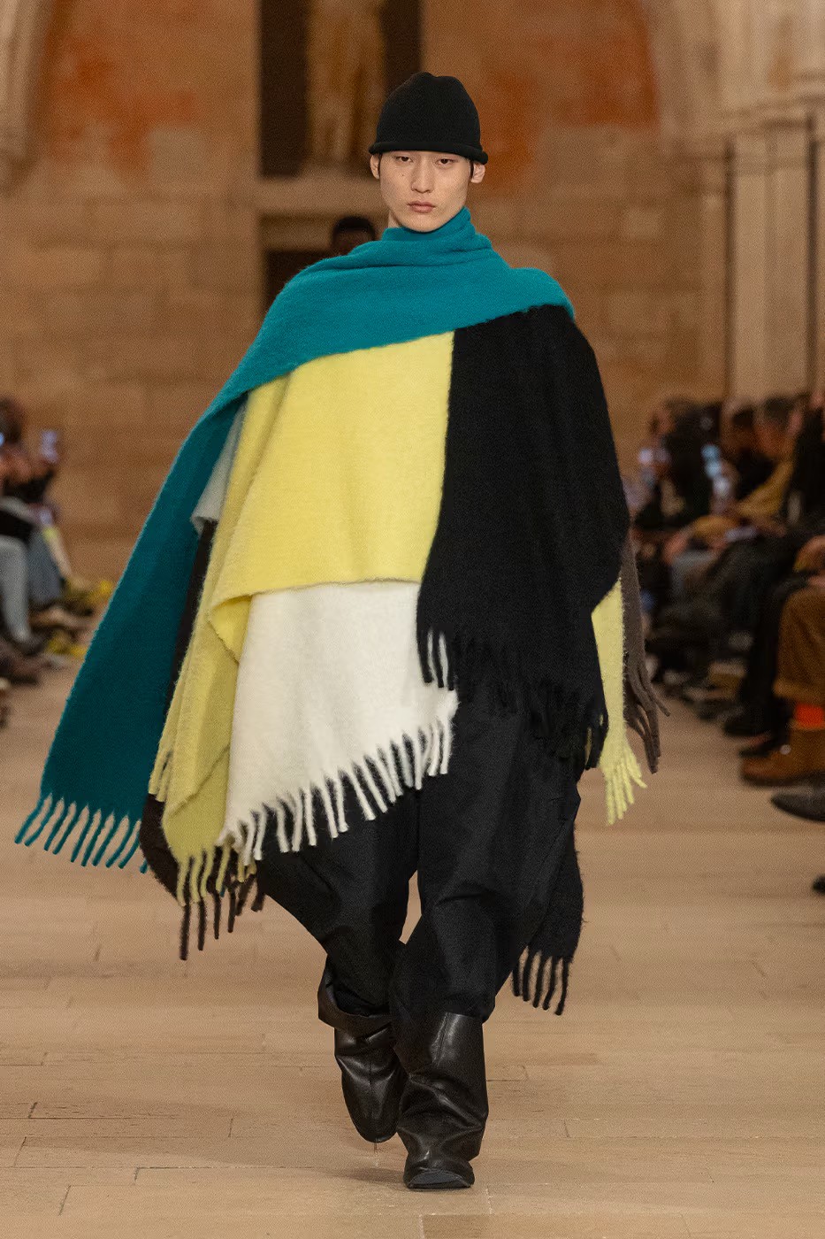 Hinh anh Đọc thêm: 42