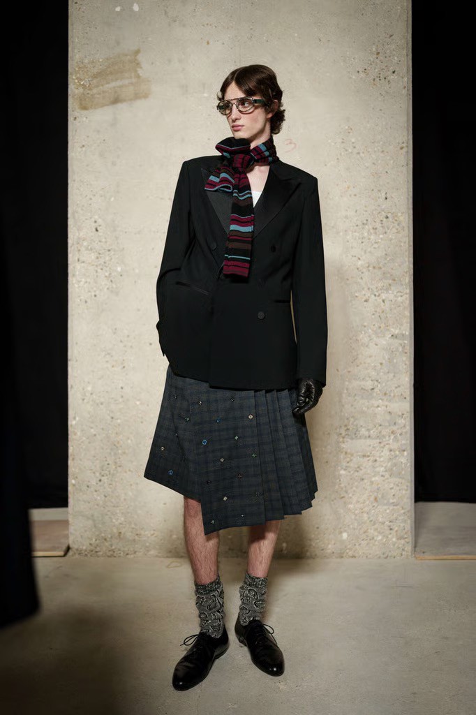 Hinh anh Đọc thêm: 46