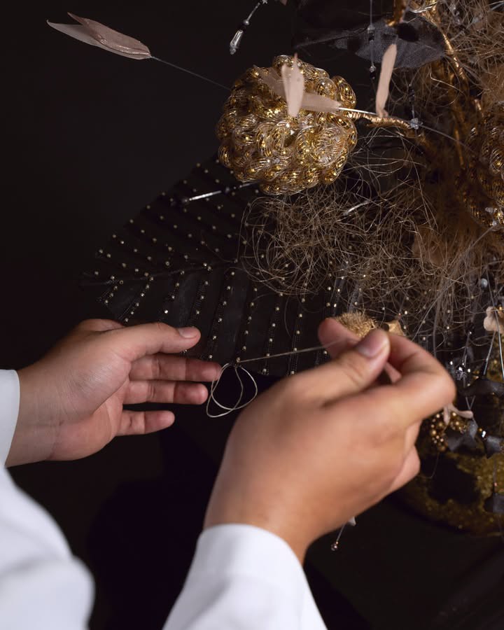 Hinh anh Thăm sử Triều Nguyễn, thưởng “Cành Vàng Lá Ngọc” PHAN HUY Haute Couture SS26 1