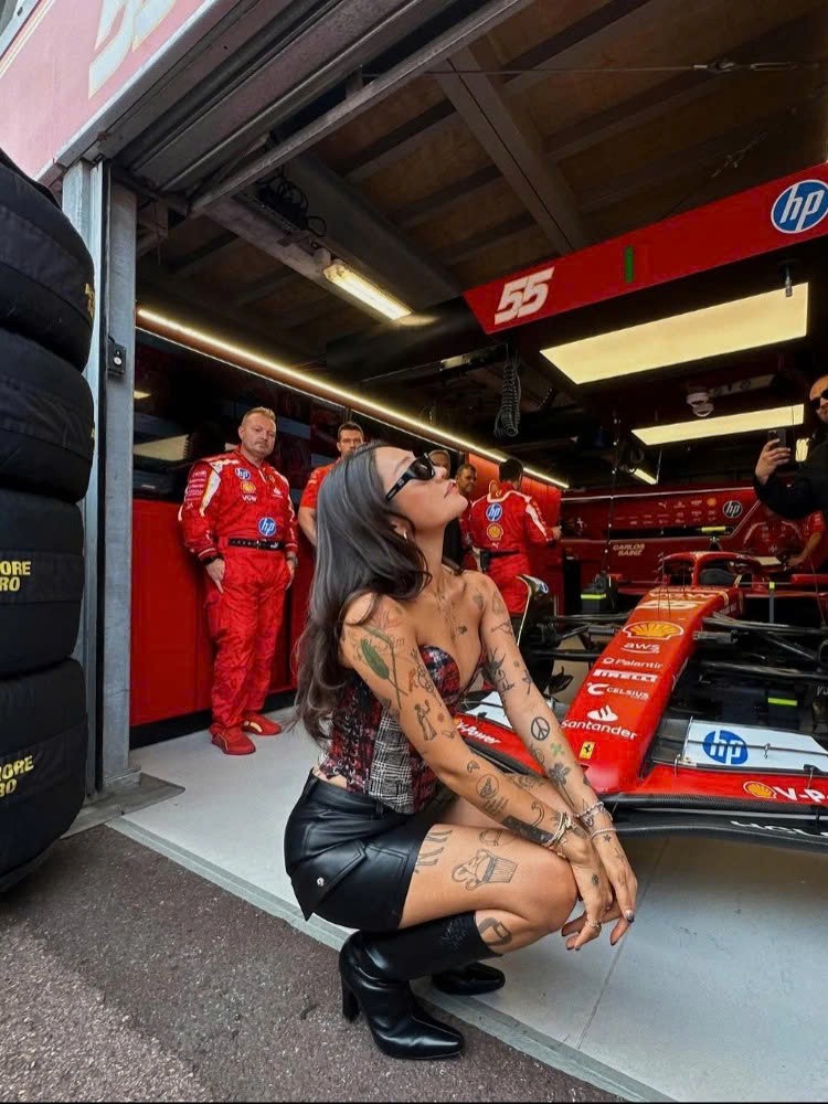 Hinh anh Nữ người hâm mộ và nền kinh tế mới của F1 1