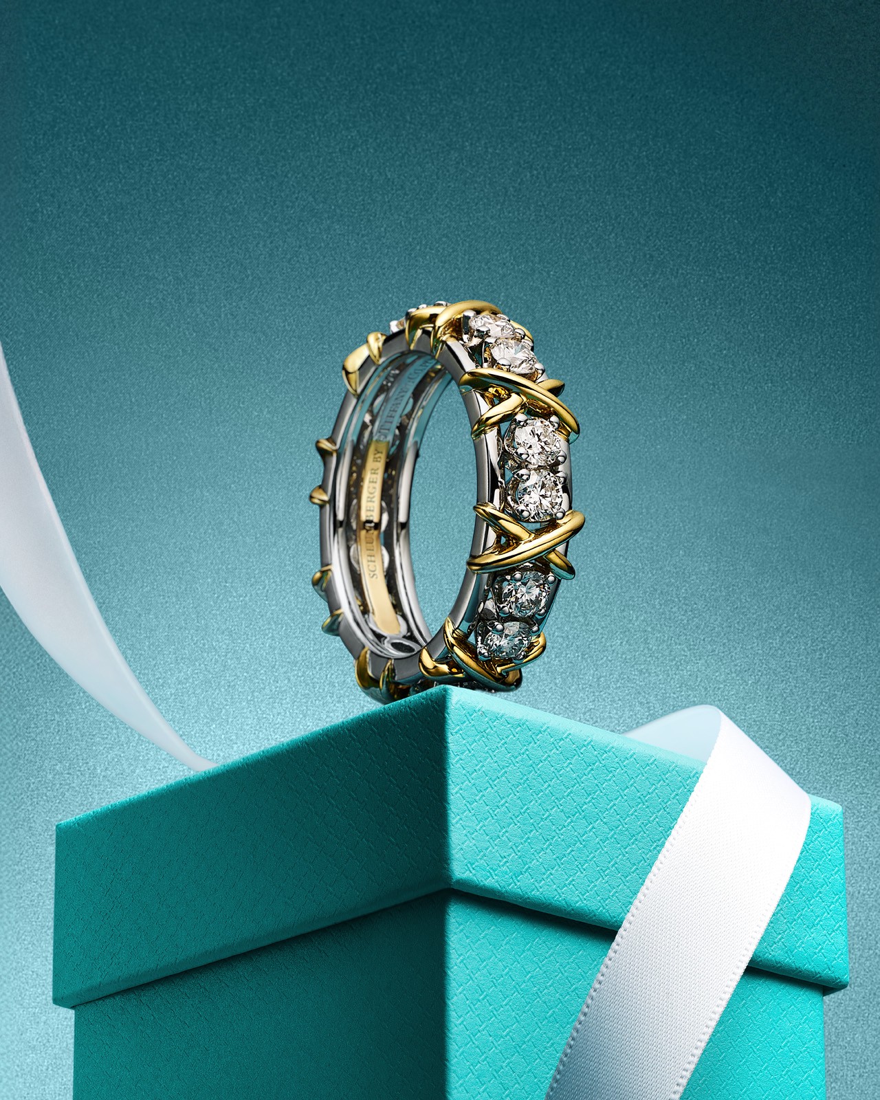 Hinh anh Di sản của sắc xanh huyền thoại 6