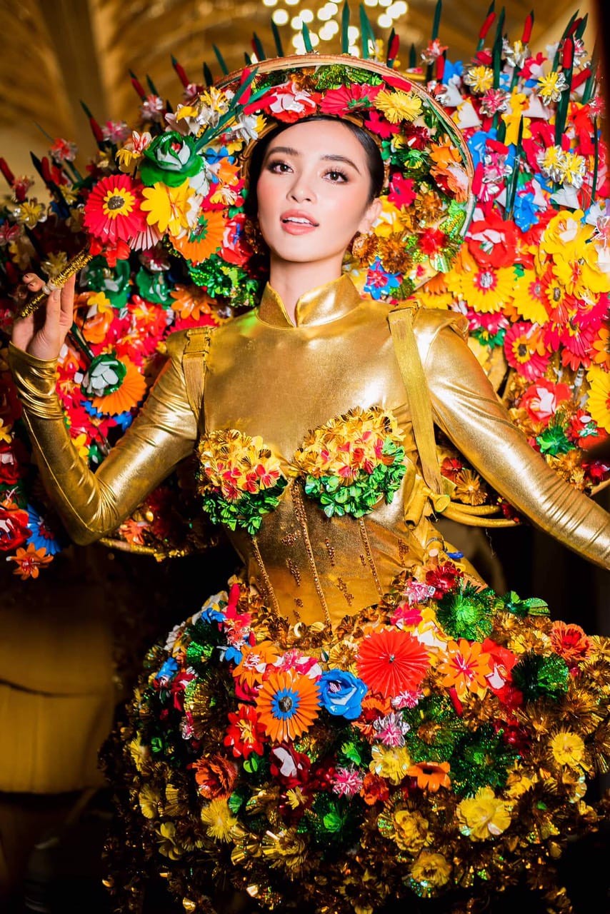 Hinh anh Mộng về hoa giấy Thanh Tiên trên bản đồ thời trang Việt 5