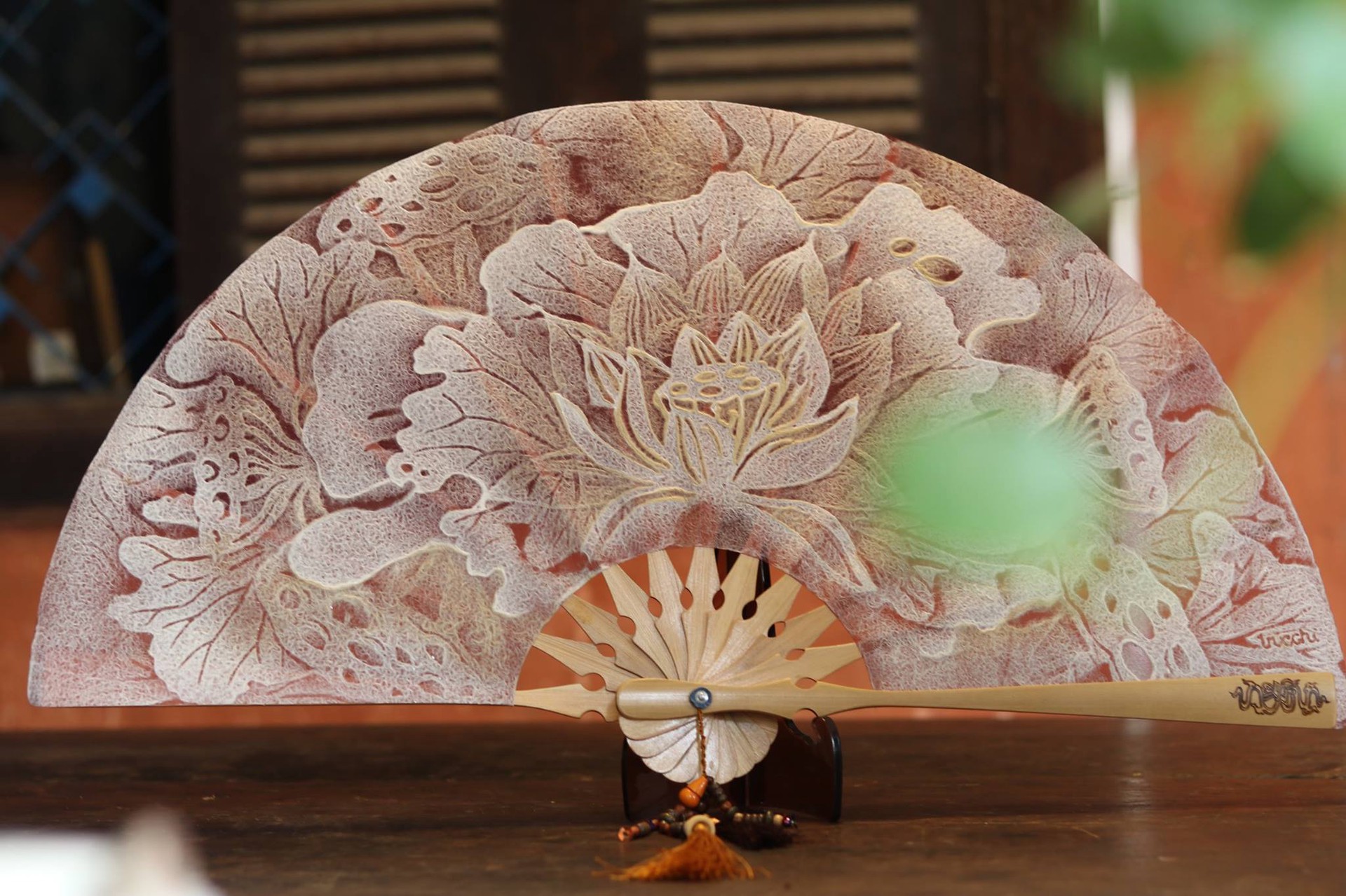 Hinh anh Phụ kiện thủ công Việt sánh đôi cùng áo dài dịp Tết 7