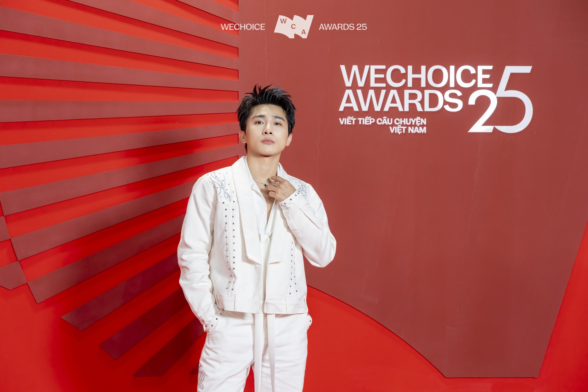 Hinh anh Các ngôi sao bắt đầu giải đề 21