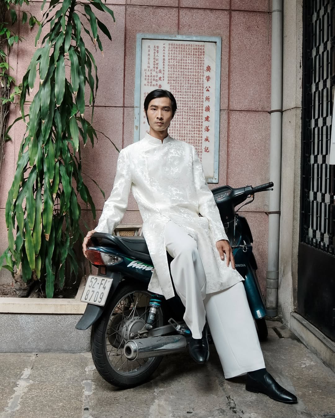 Hinh anh Áo dài: giữa biểu tượng tập thể và lựa chọn cá nhân 1