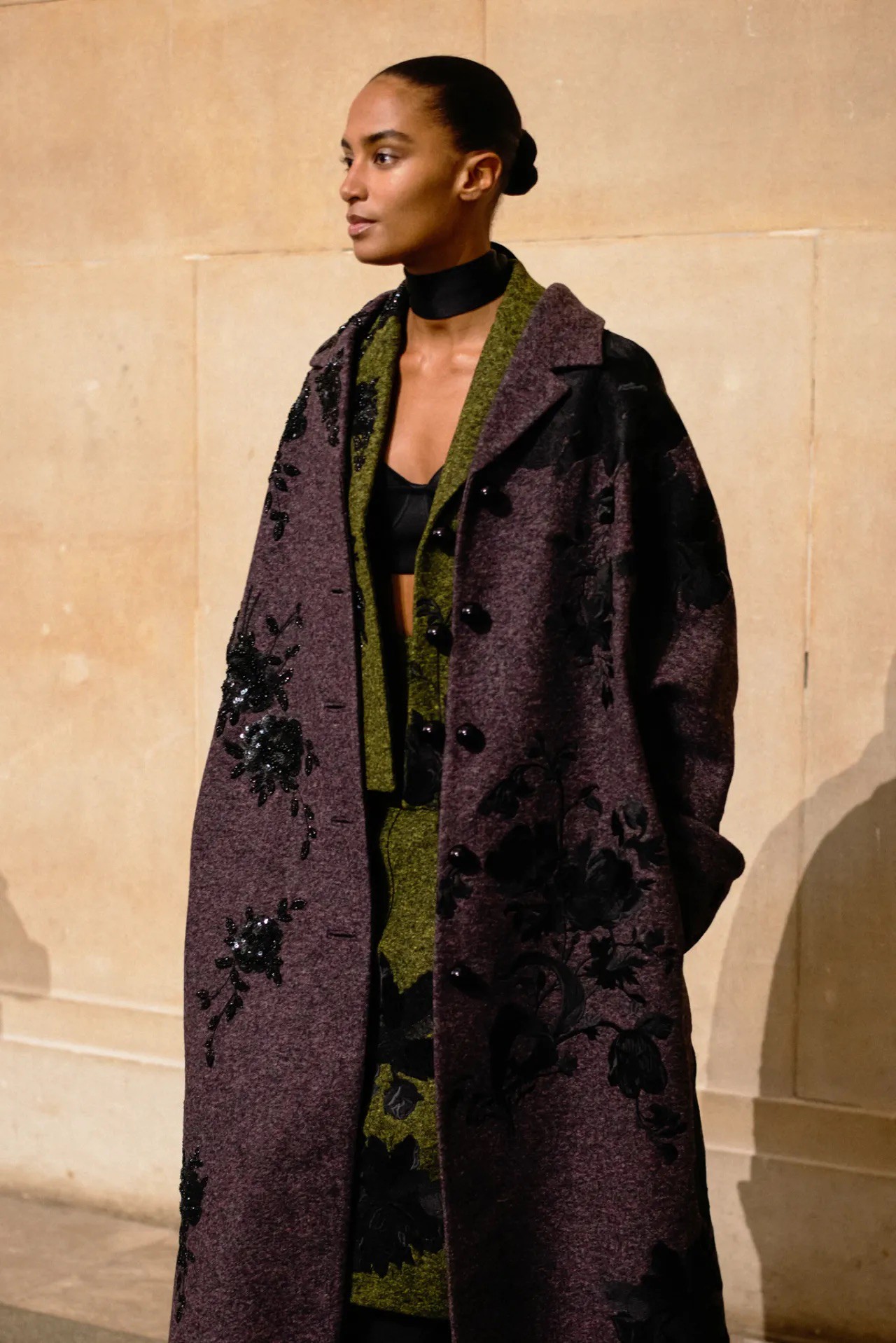 Hinh anh Erdem Fall 2026 và hai mươi thập kỷ "Chẳng khác những năm khác. Mỗi mùa đều là khám phá” 10