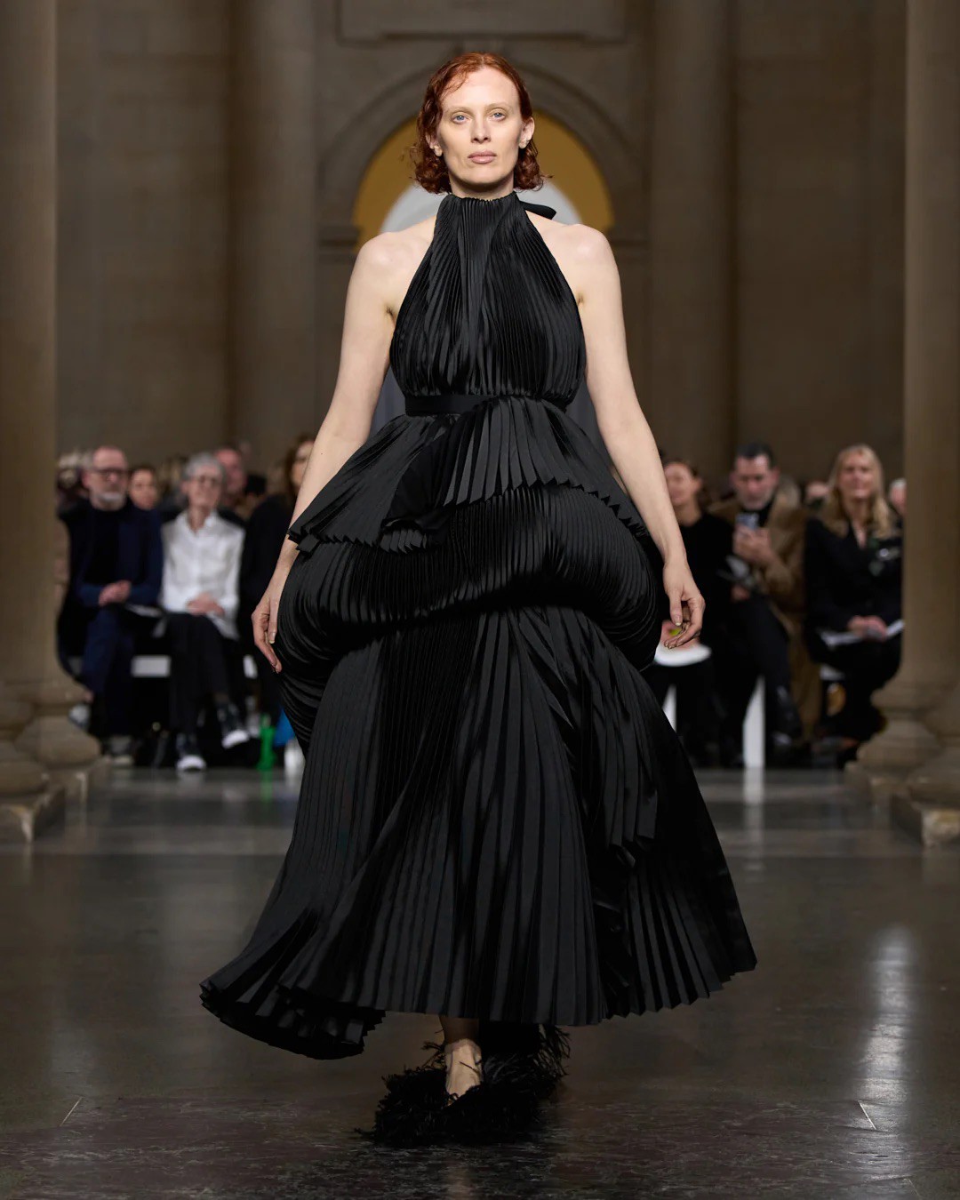 Hinh anh Erdem Fall 2026 và hai mươi thập kỷ "Chẳng khác những năm khác. Mỗi mùa đều là khám phá” 15