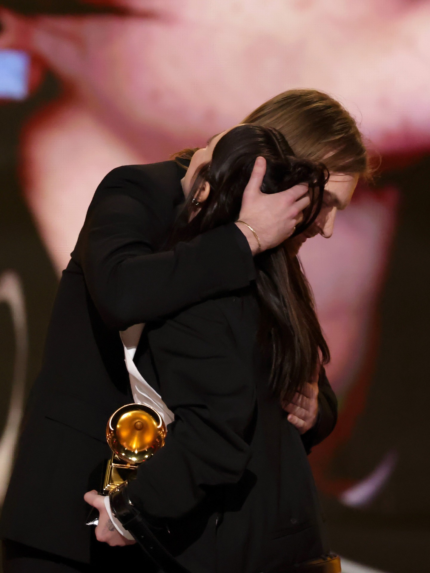 Hinh anh Grammy 2026 và những "nốt thăng" rực rỡ 7