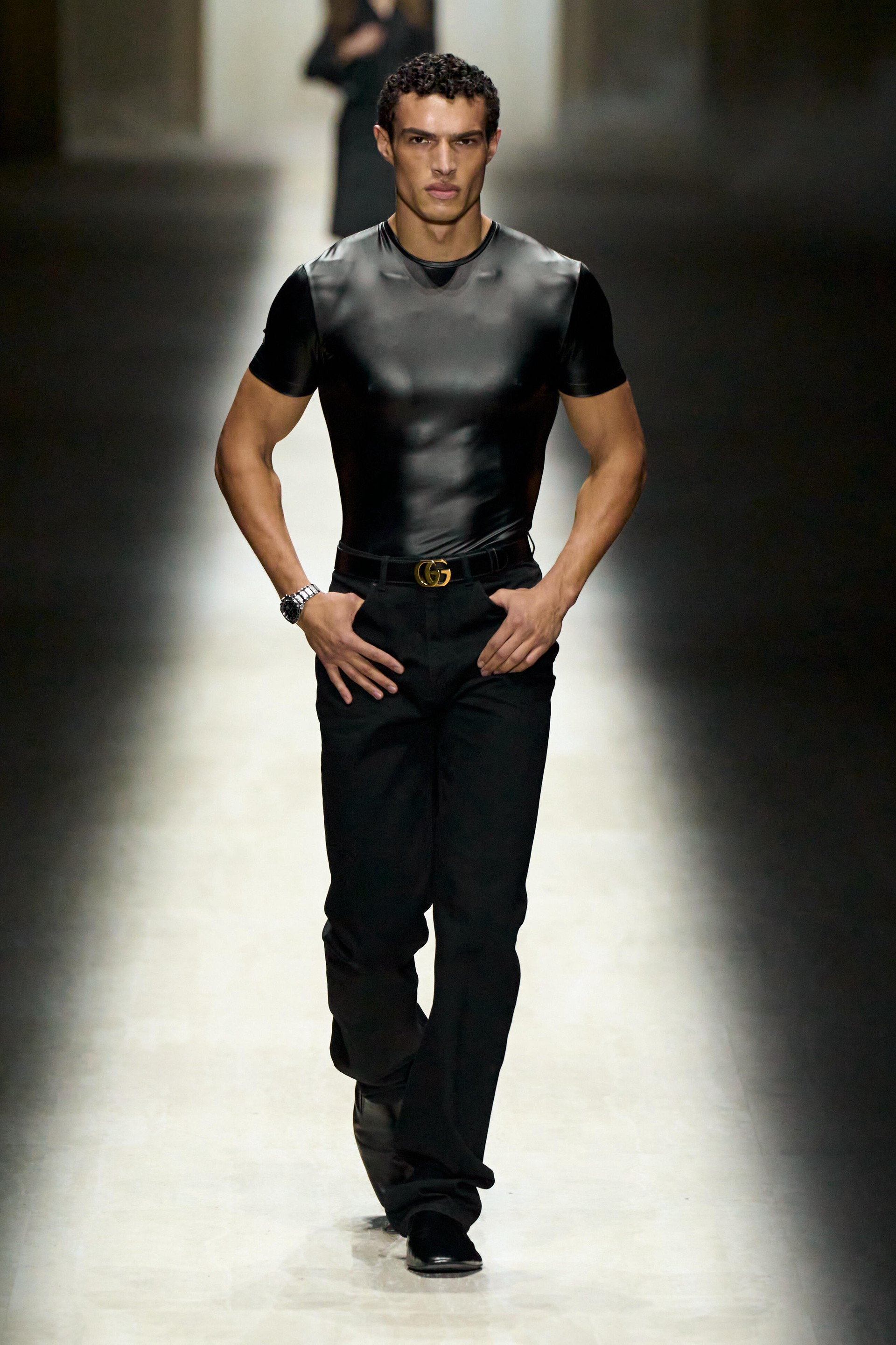 Hinh anh Gucci Thu Đông 2026 và những hồi ức vàng son của thập niên 1990 3