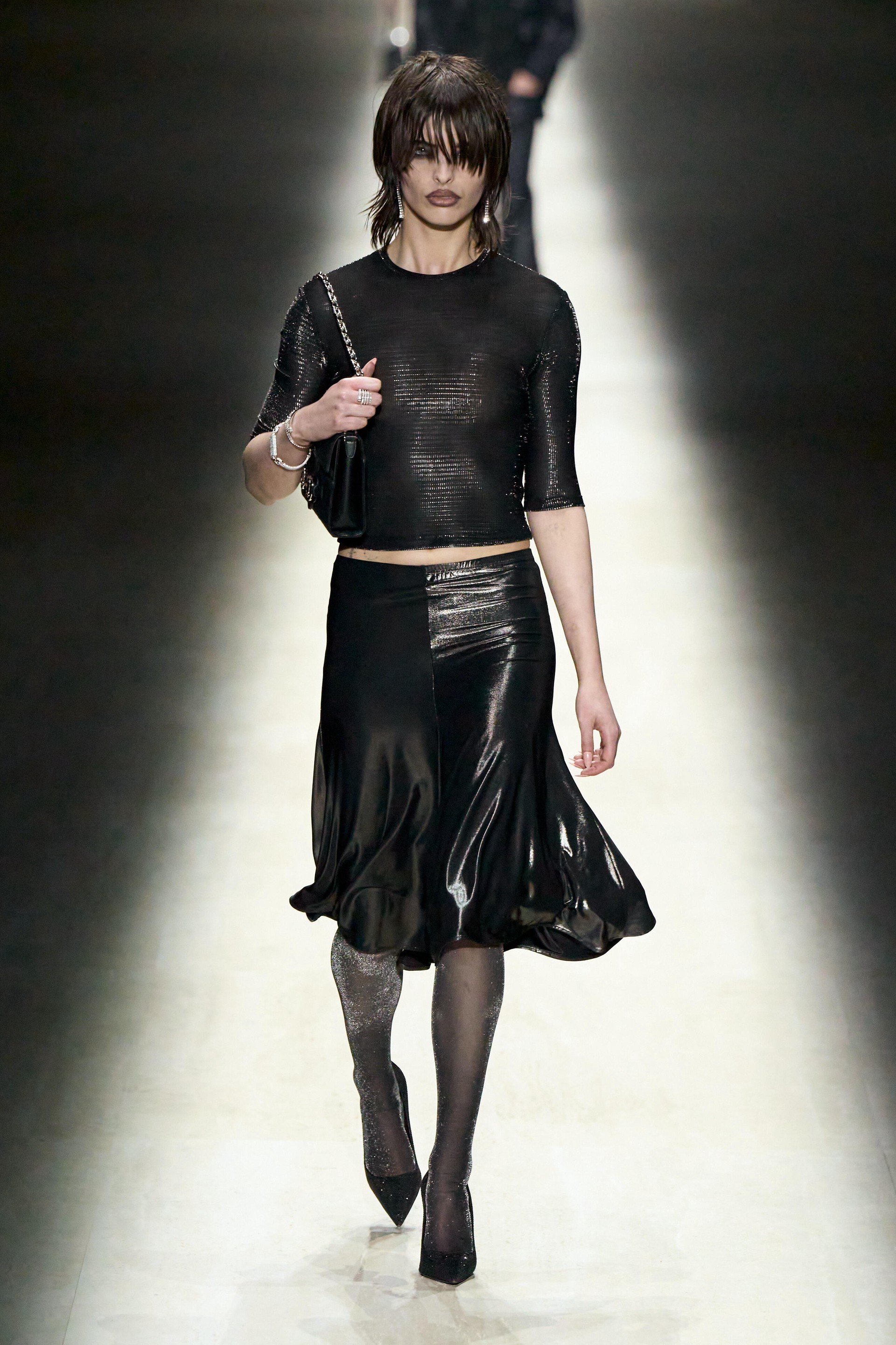 Hinh anh Gucci Thu Đông 2026 và những hồi ức vàng son của thập niên 1990 12