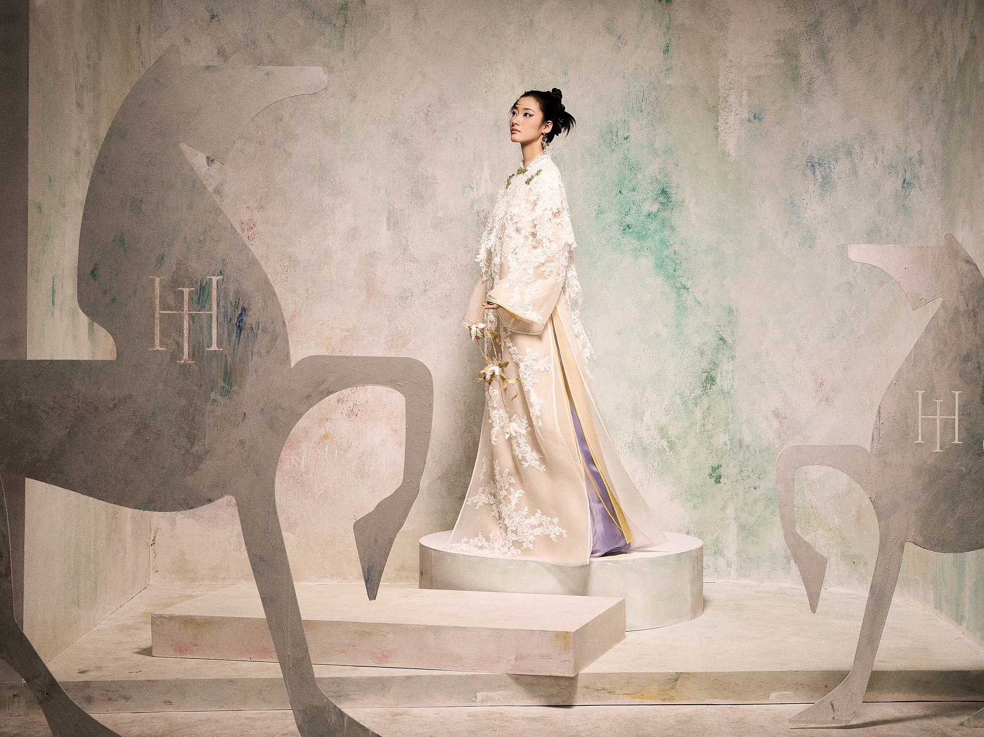 Hinh anh NTK Huy Trần và “Essence of Ao Dai 2026”: Ngưỡng vọng cốt cách phụ nữ Việt 1