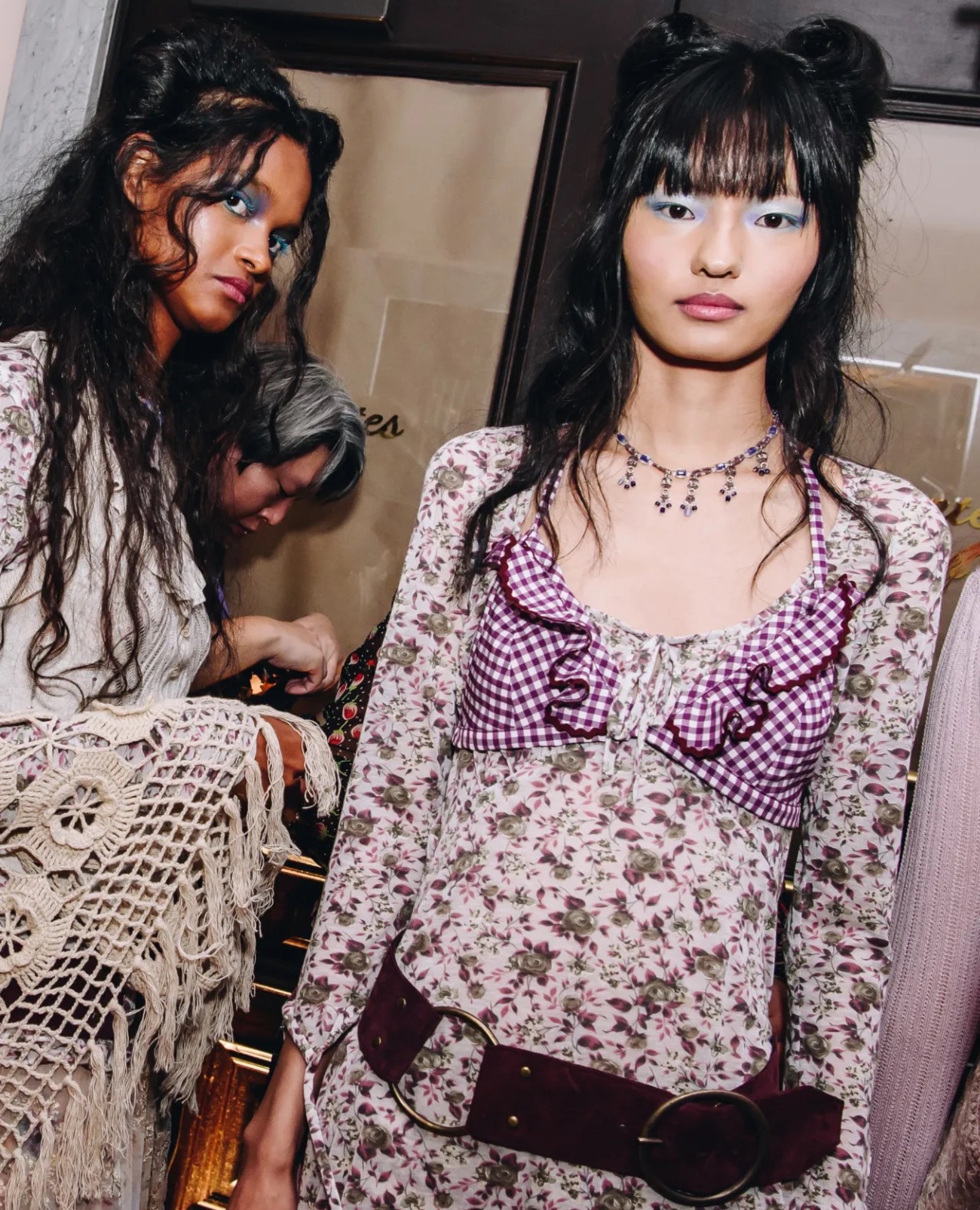 Hinh anh Chủ nghĩa tối đa trở thành xu hướng trang điểm chủ đạo của năm 2026 12