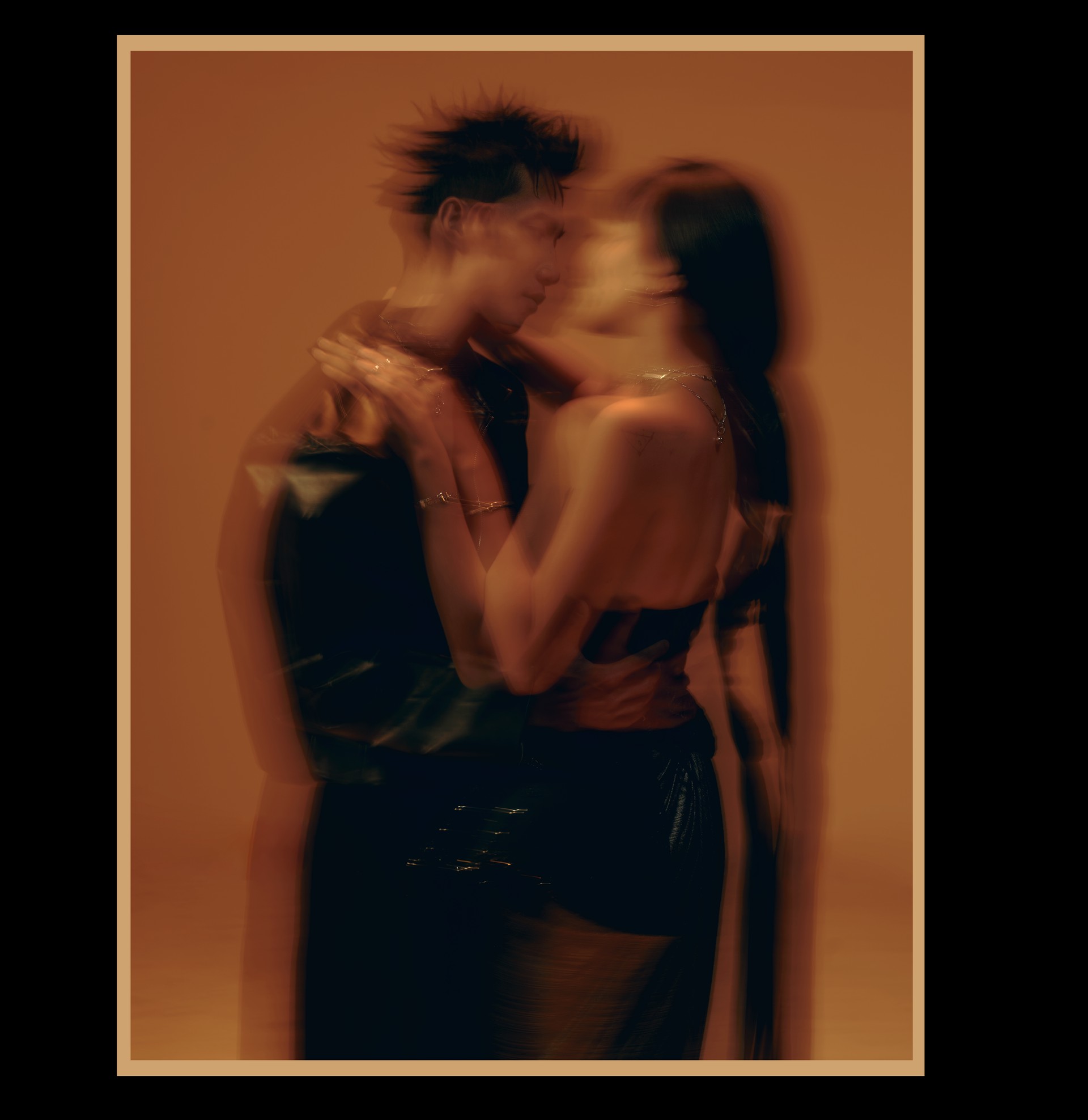 Hinh anh SR Digital Cover February Issue: Model of love 12