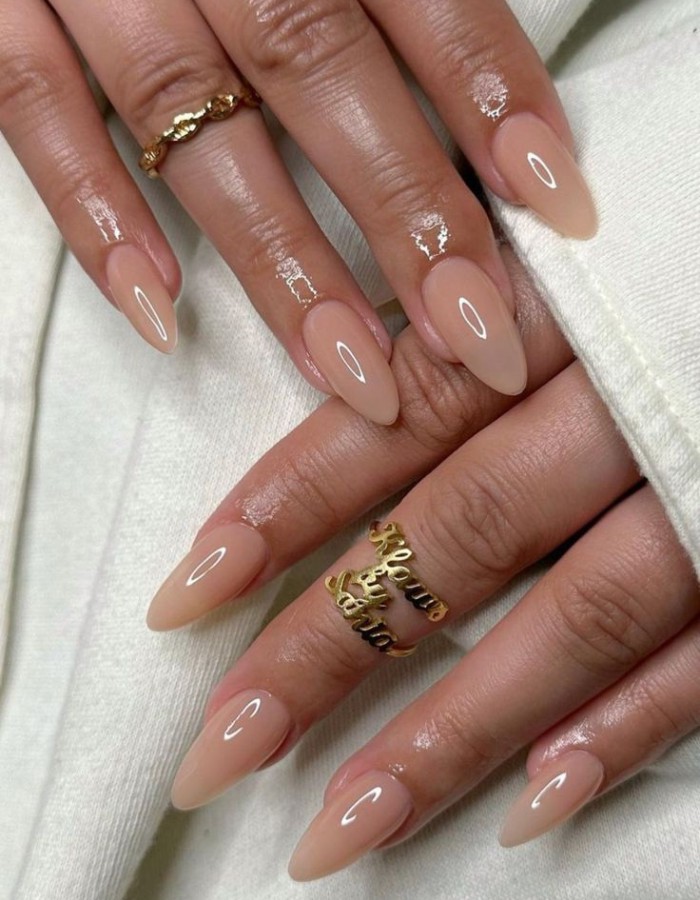 Hinh anh 6 mẫu nail xu hướng của năm 2026 13