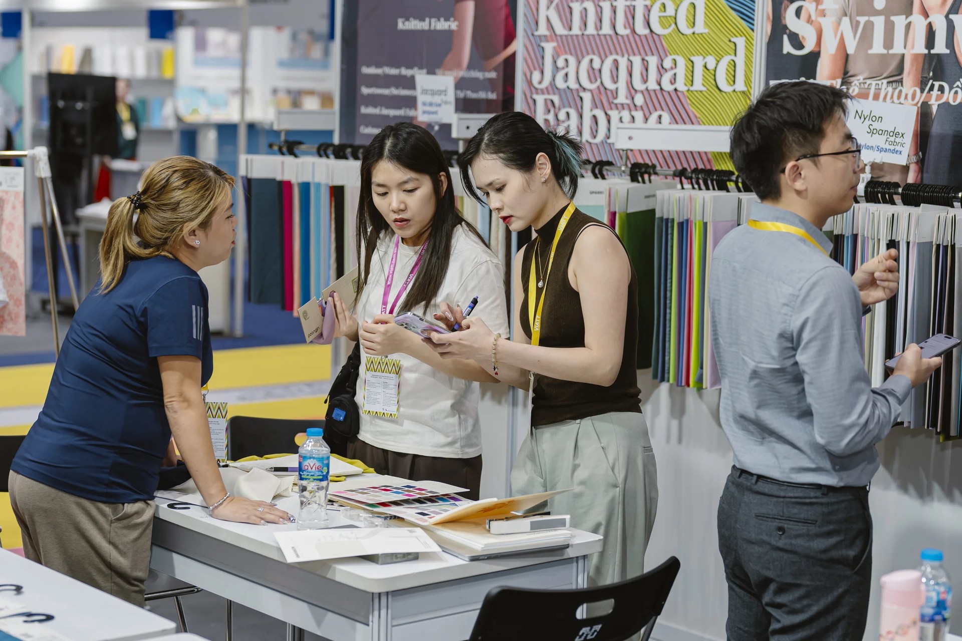 Hinh anh SR News: Điểm tin thời trang Việt 4/3 4